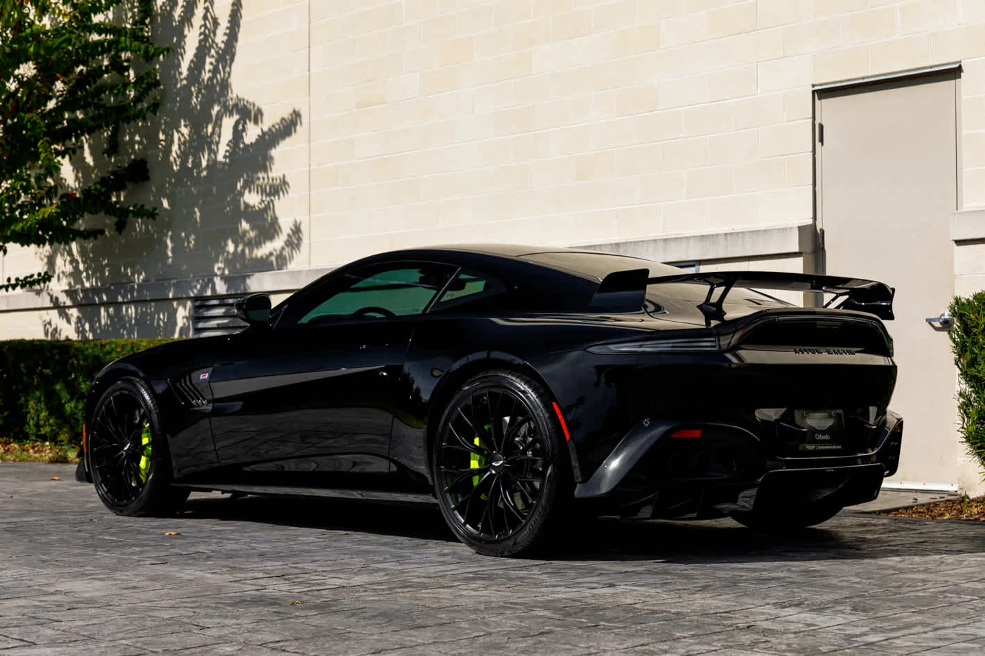 mph047_3155104934_48_32ce9e8405