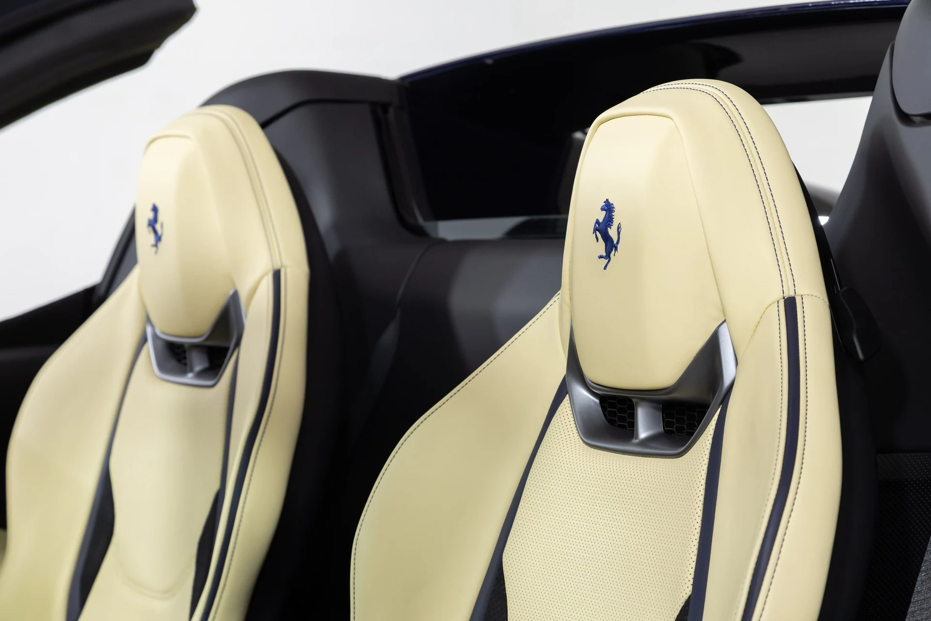 mph047_3191489358_e9a575e7f98f4058b11206e20cd47852_a22c6d5a82