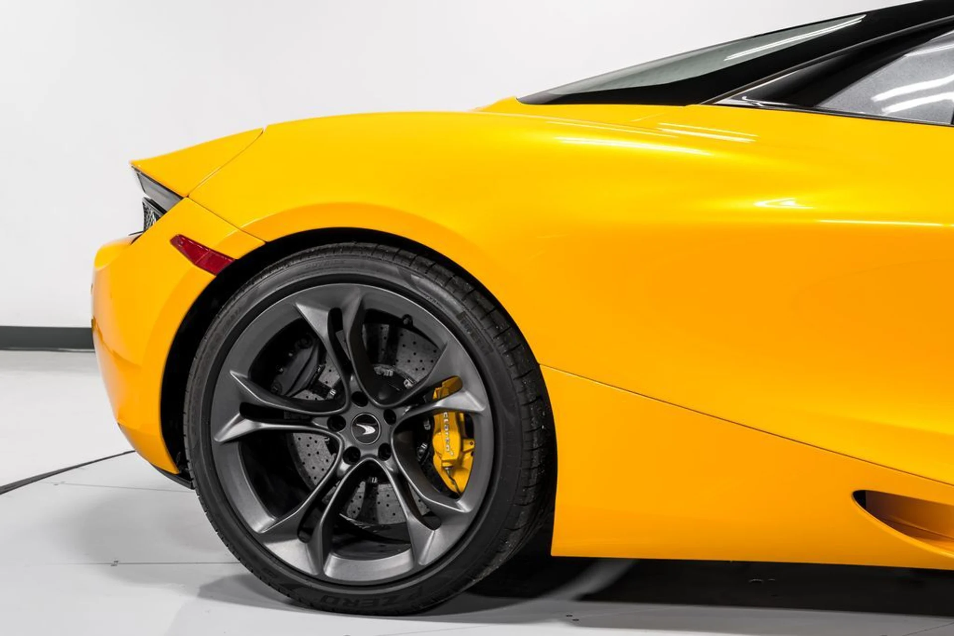 mph047_319575146_47c79ca237f44545b41b8bbca668fab3x_09a7f71f3d