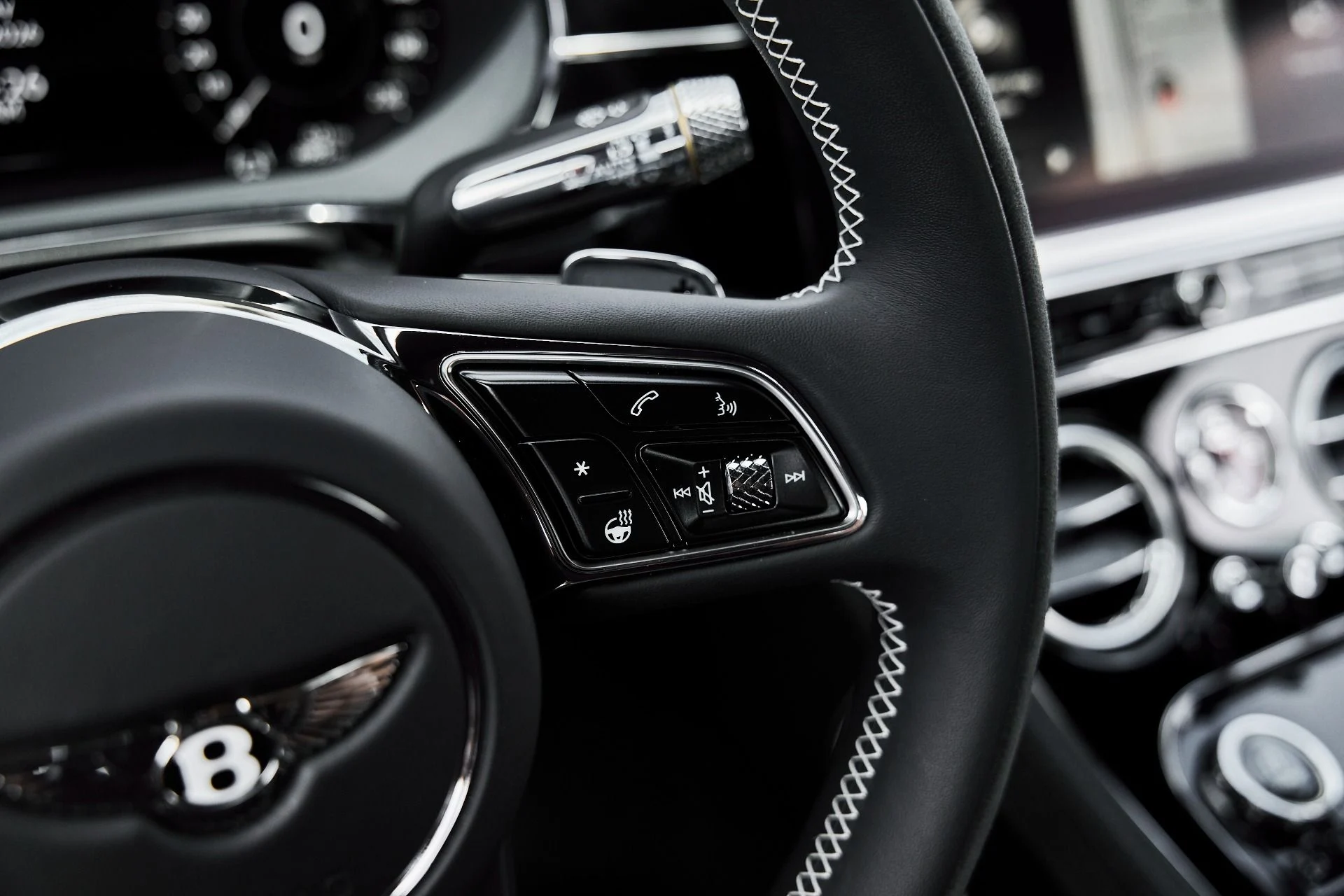 mph047_3215465654_Used_2025_Bentley_Continental_GT_Speed_1777077788_de65e9efd0