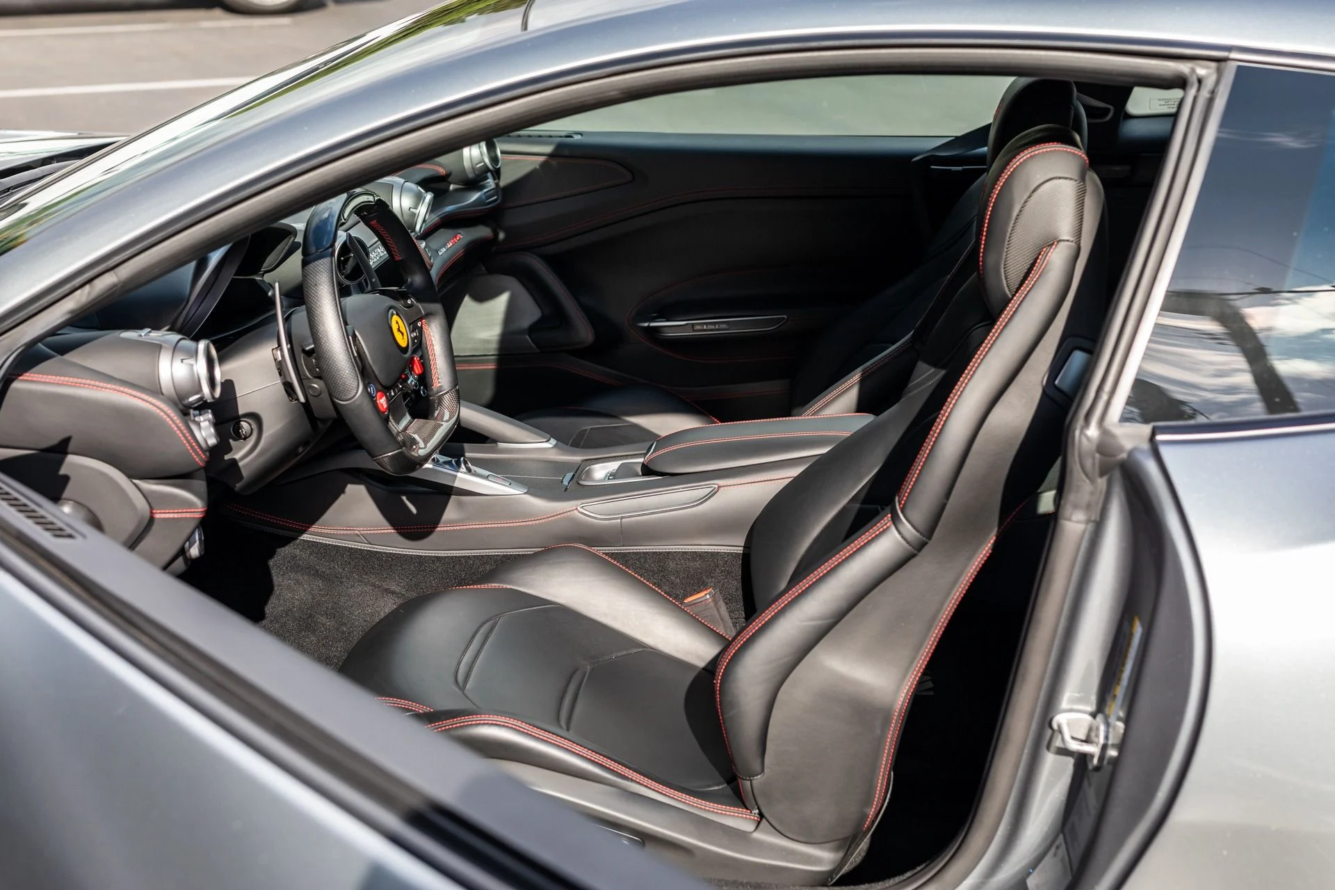 mph047_3215735206_Used_2018_Ferrari_GTC_4_Lusso_T_1701305222_26a5ca2a94