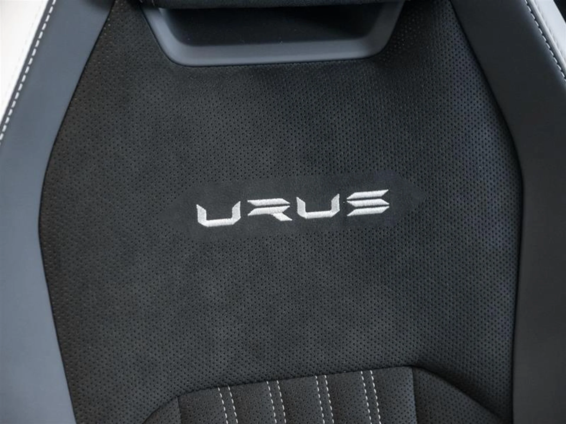 mph047_324816452_11790389_1607586304_717ec6fc44