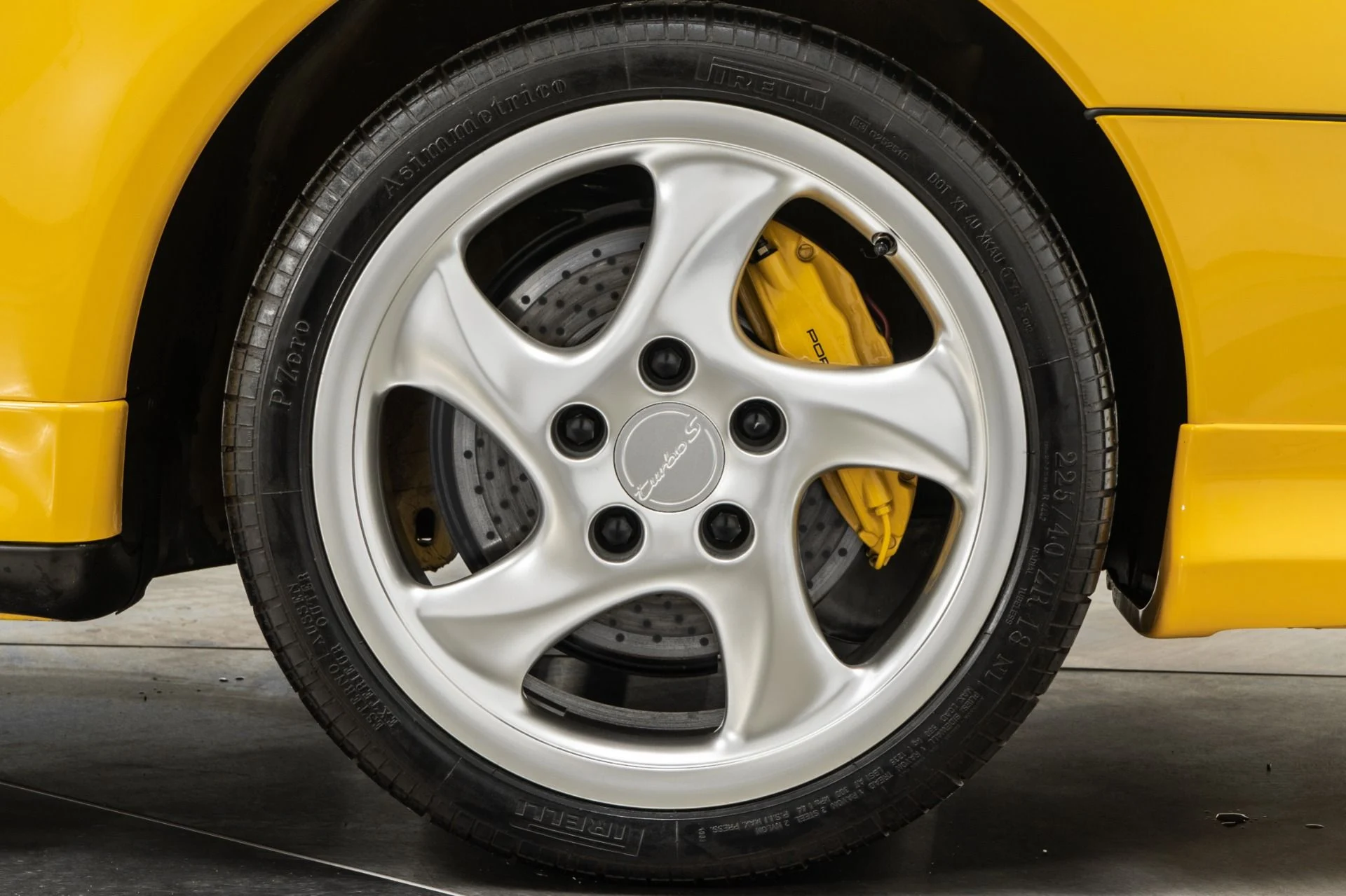 mph047_3257827816_Used_1997_Porsche_911_Turbo_S_Ultra_Low_Miles_Nicest_993_Turbo_S_on_the_Planet_1759858947_18809da52f