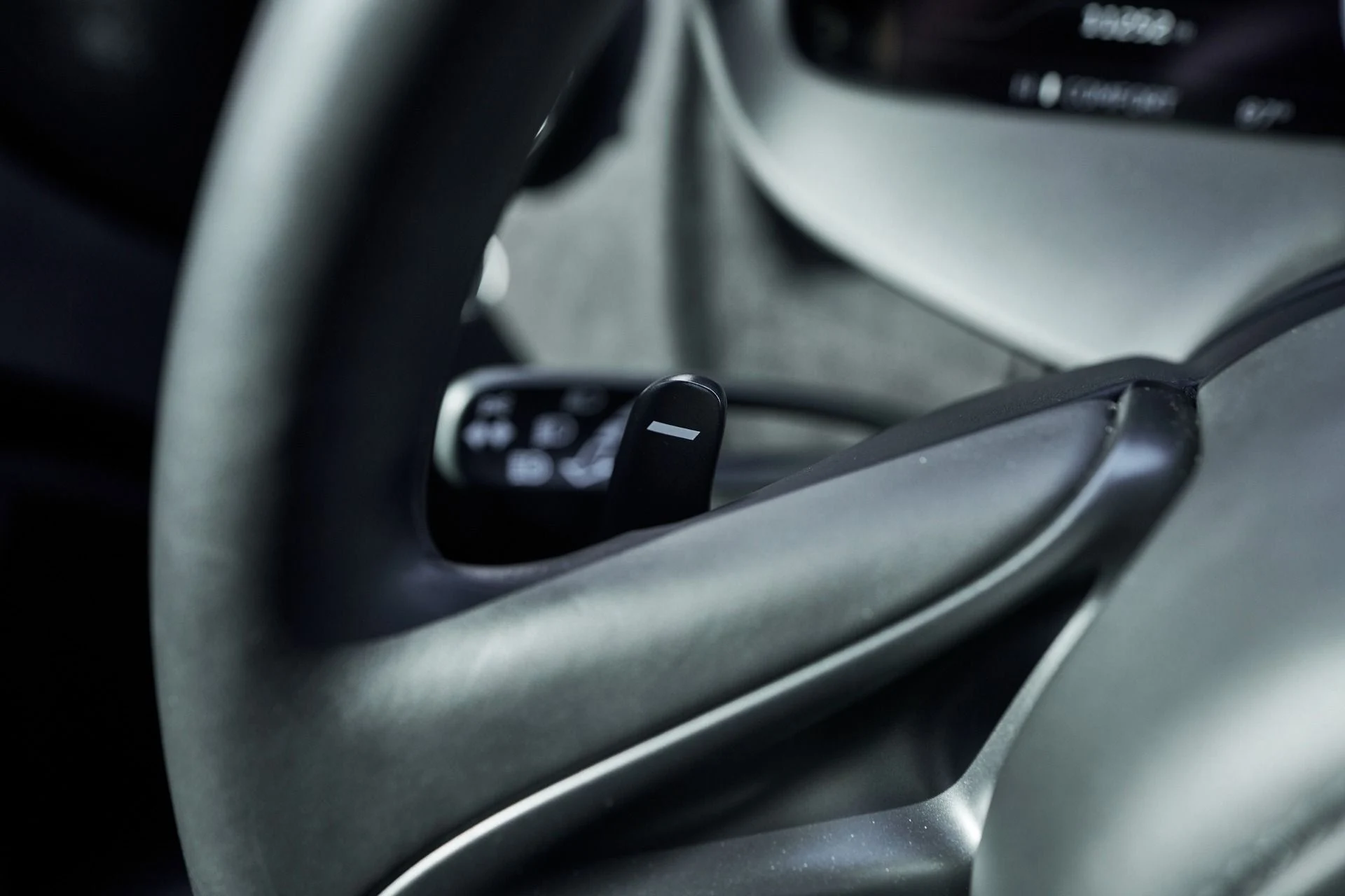 mph047_3263599916_Used_2024_Mc_Laren_750_S_Spider_1761608949_7c9192188f