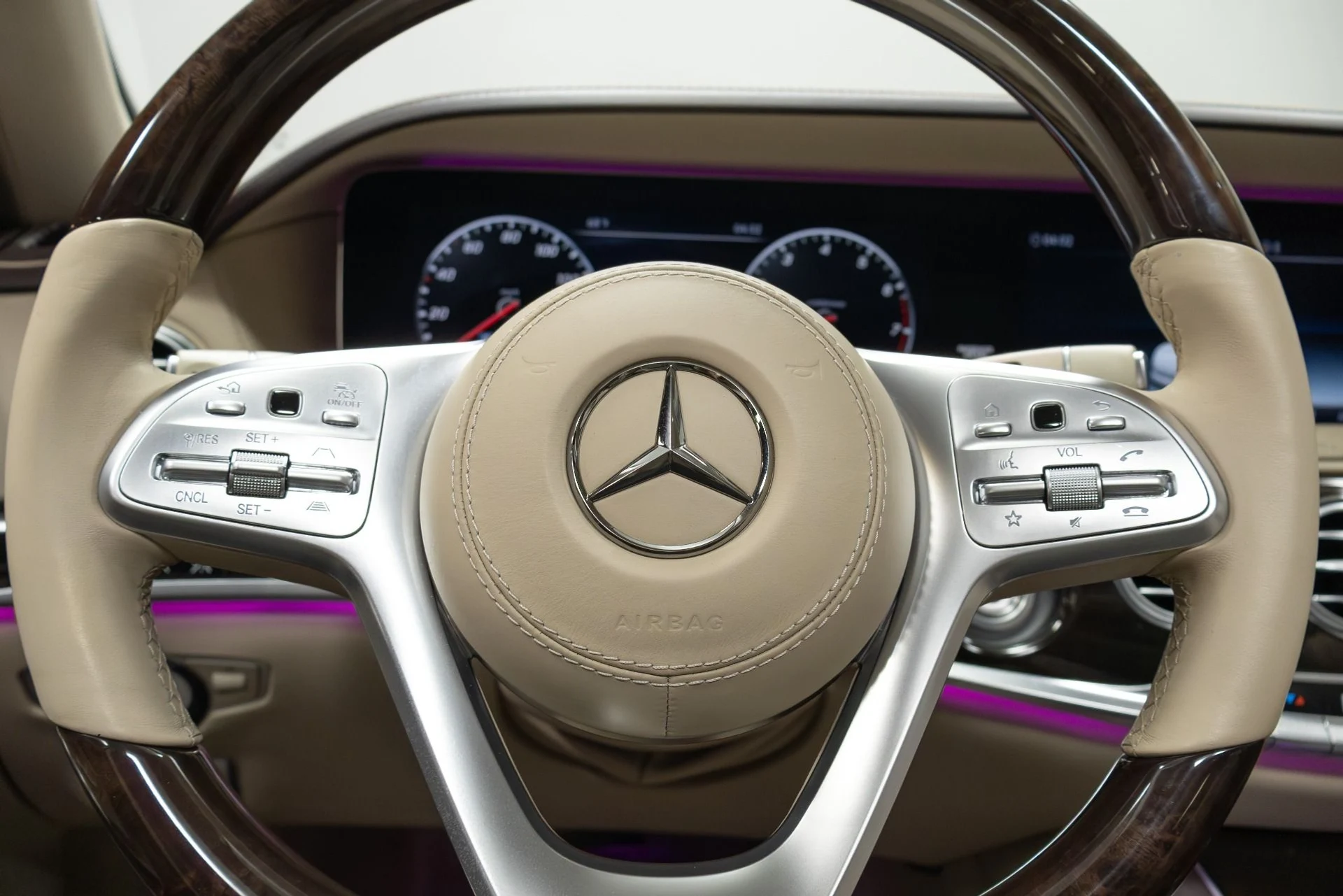 mph047_3269347647_Used_2019_Mercedes_Benz_S_Class_Maybach_S_650_1760740890_73a469b682