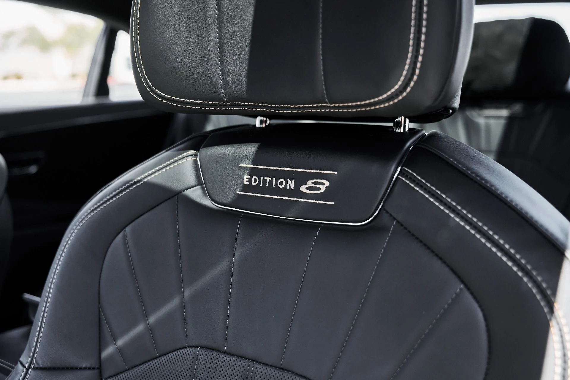 mph047_3279753214_Used_2024_Bentley_Flying_Spur_1782150706_3061871564