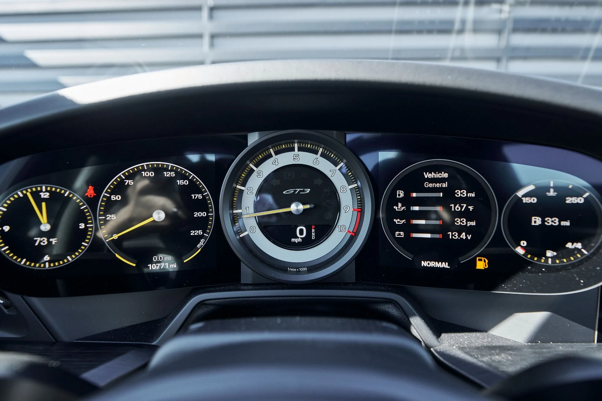 mph047_3301790602_Used_2022_Porsche_911_GT_3_1761959421_c81a6e8a96