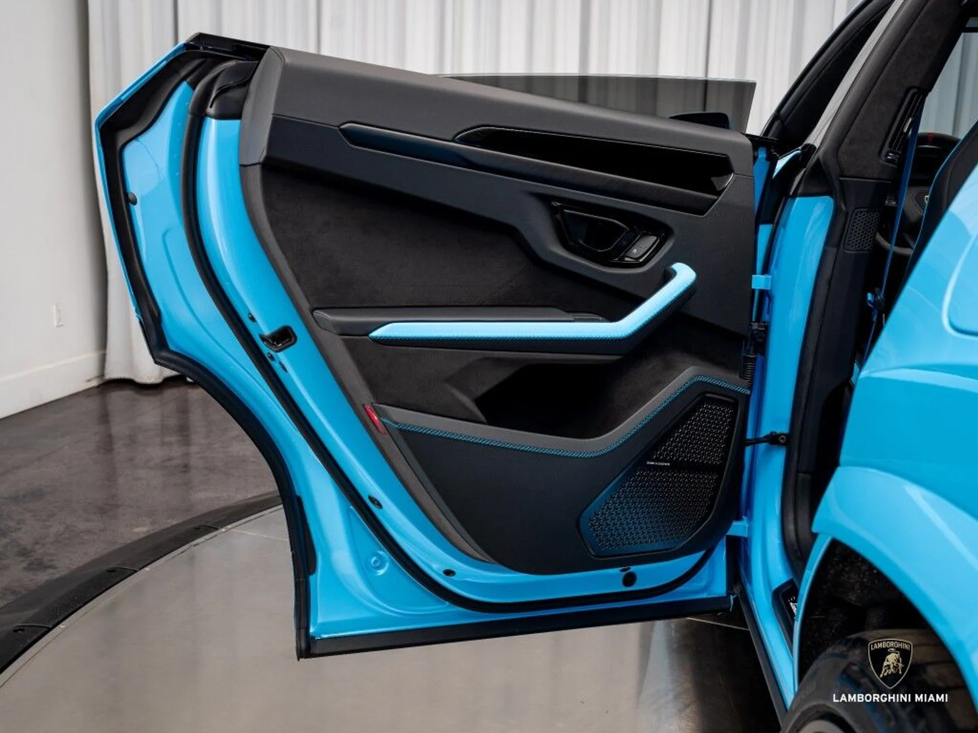 mph047_3308952023_082a18f58a733a5852d7a257fa64b218_ad1ccfb739