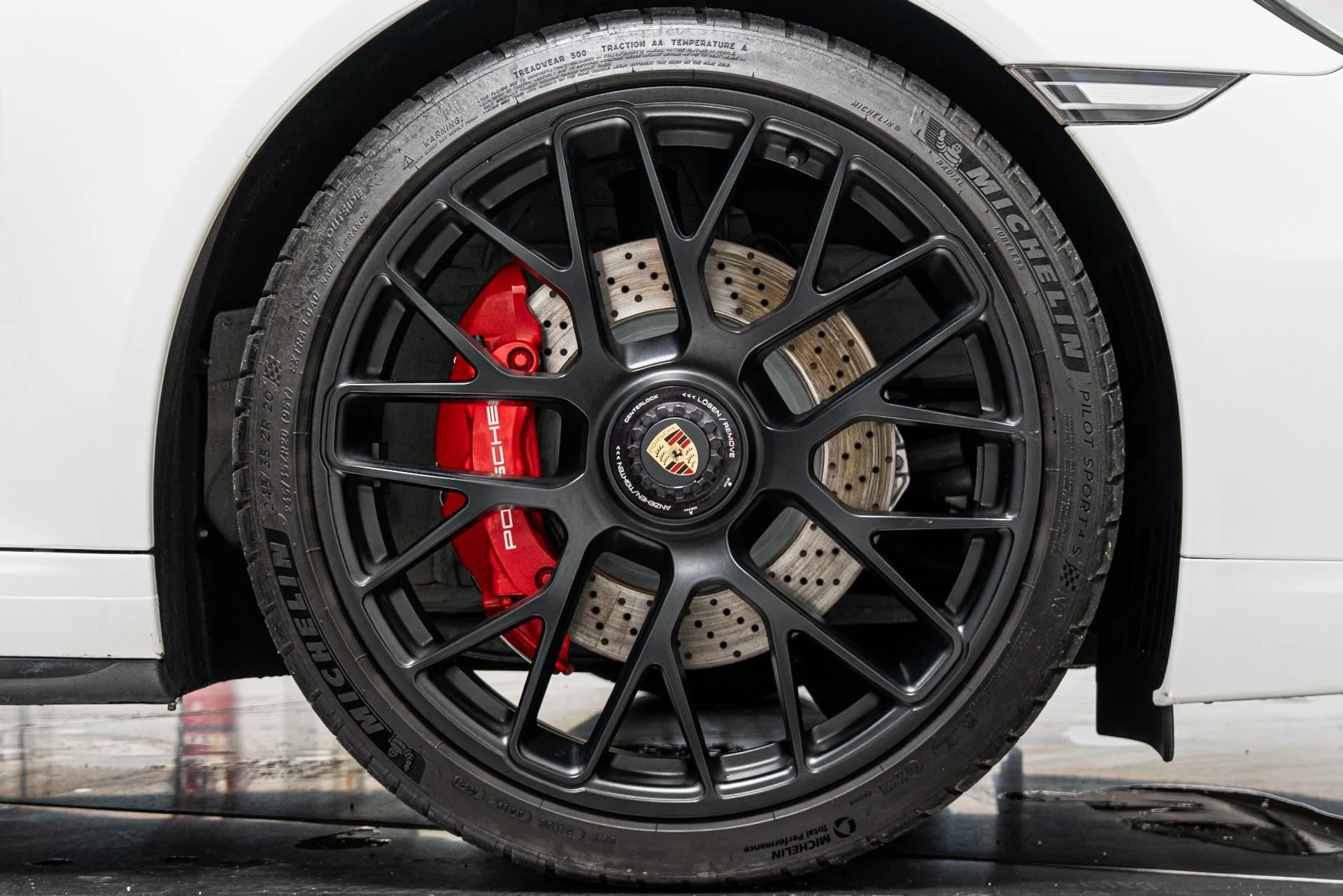 mph047_3335550259_Used_2016_Porsche_911_Carrera_4_GTS_1788386407_e3aa3f3e82