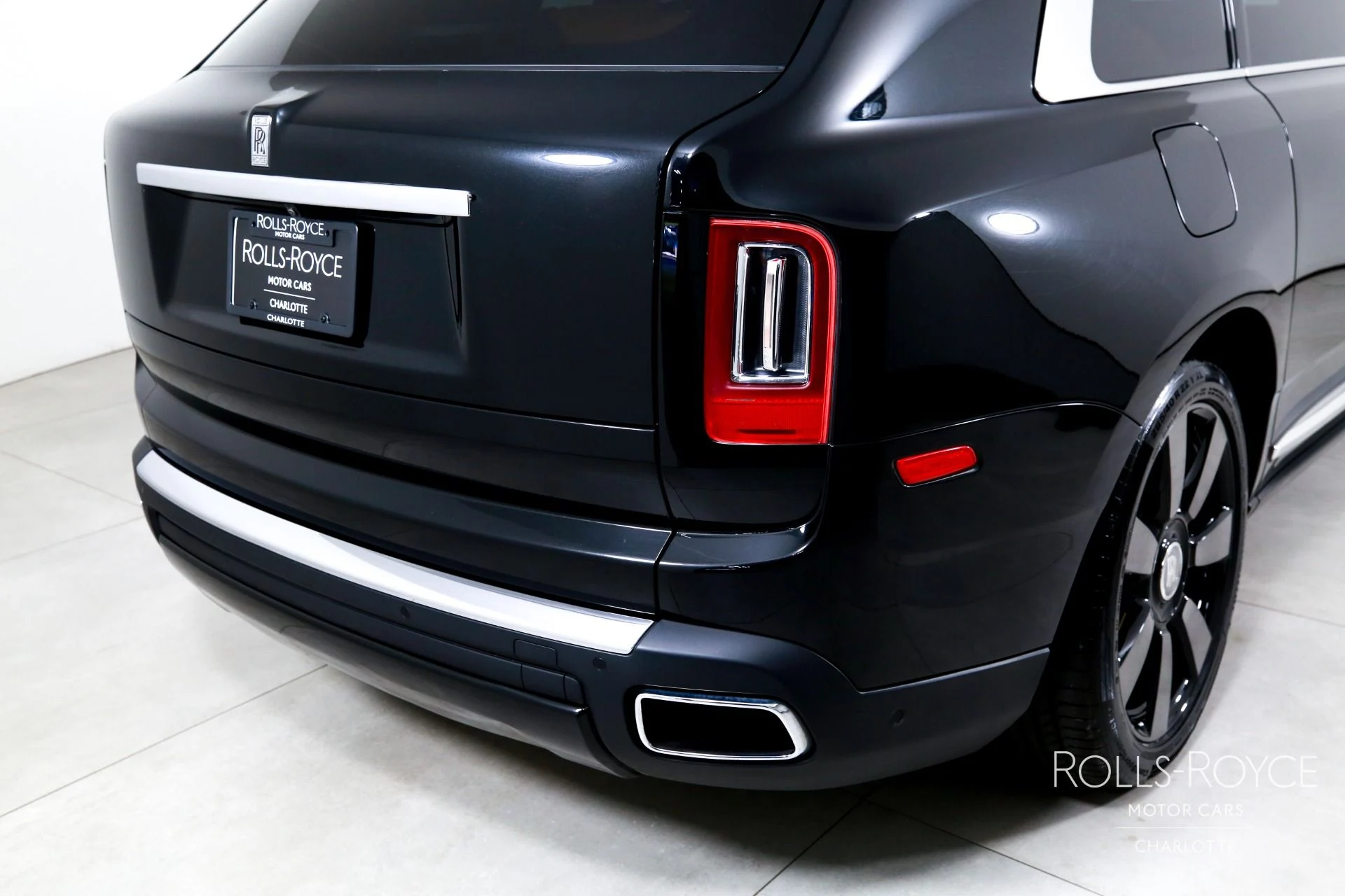 mph047_3349094740_Used_2020_Rolls_Royce_Cullinan_1791905674_c53b1714a3