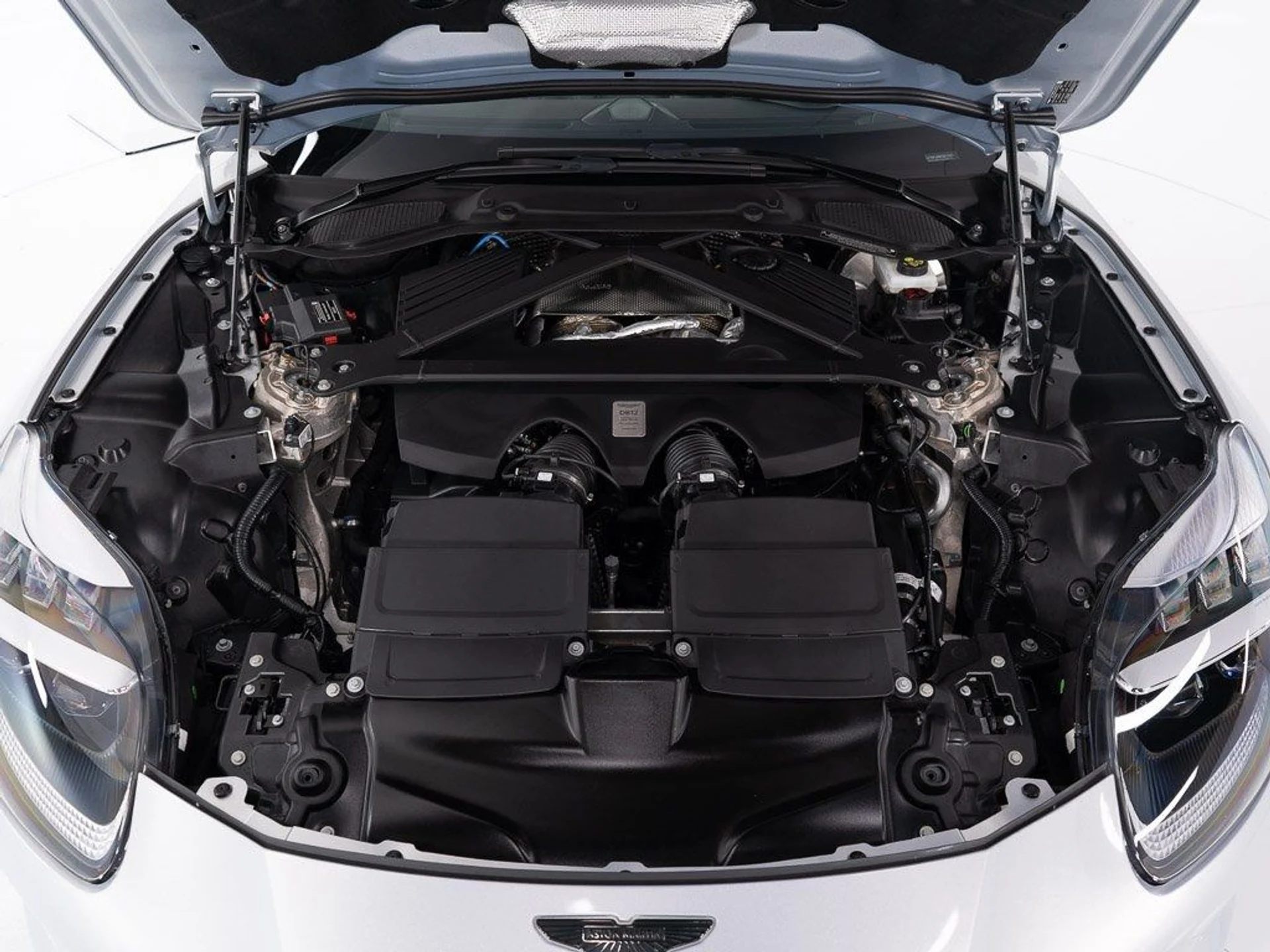 mph047_3352203094_d086197ecc14e024b6f95f78743f7e68_c37d62da0d