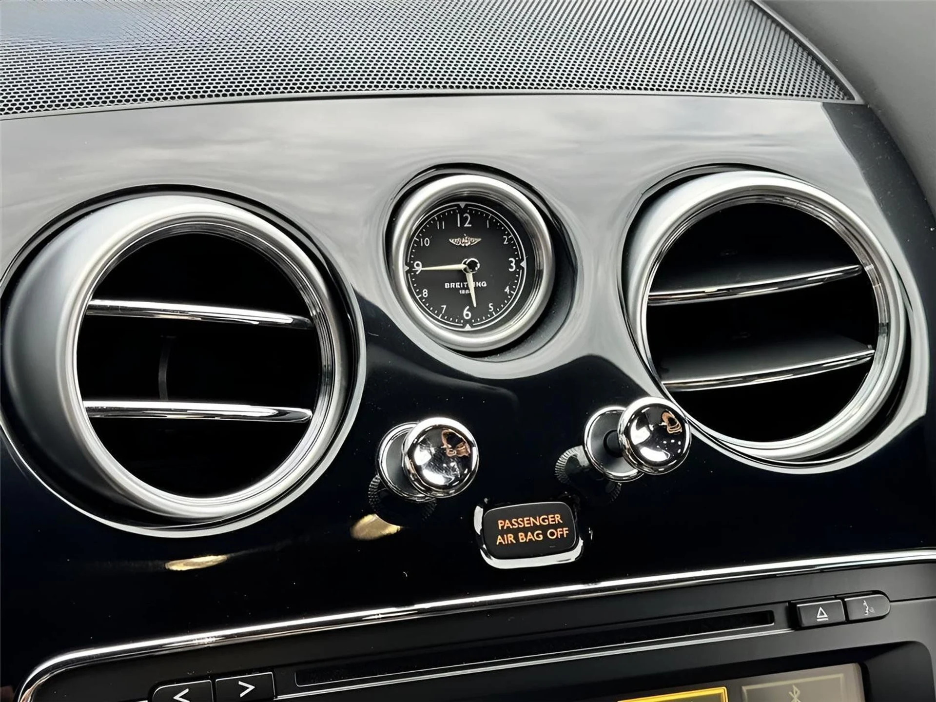 mph047_3412476510_079980d62c36d9ac2b471102f40a1fbf_437ce311c5