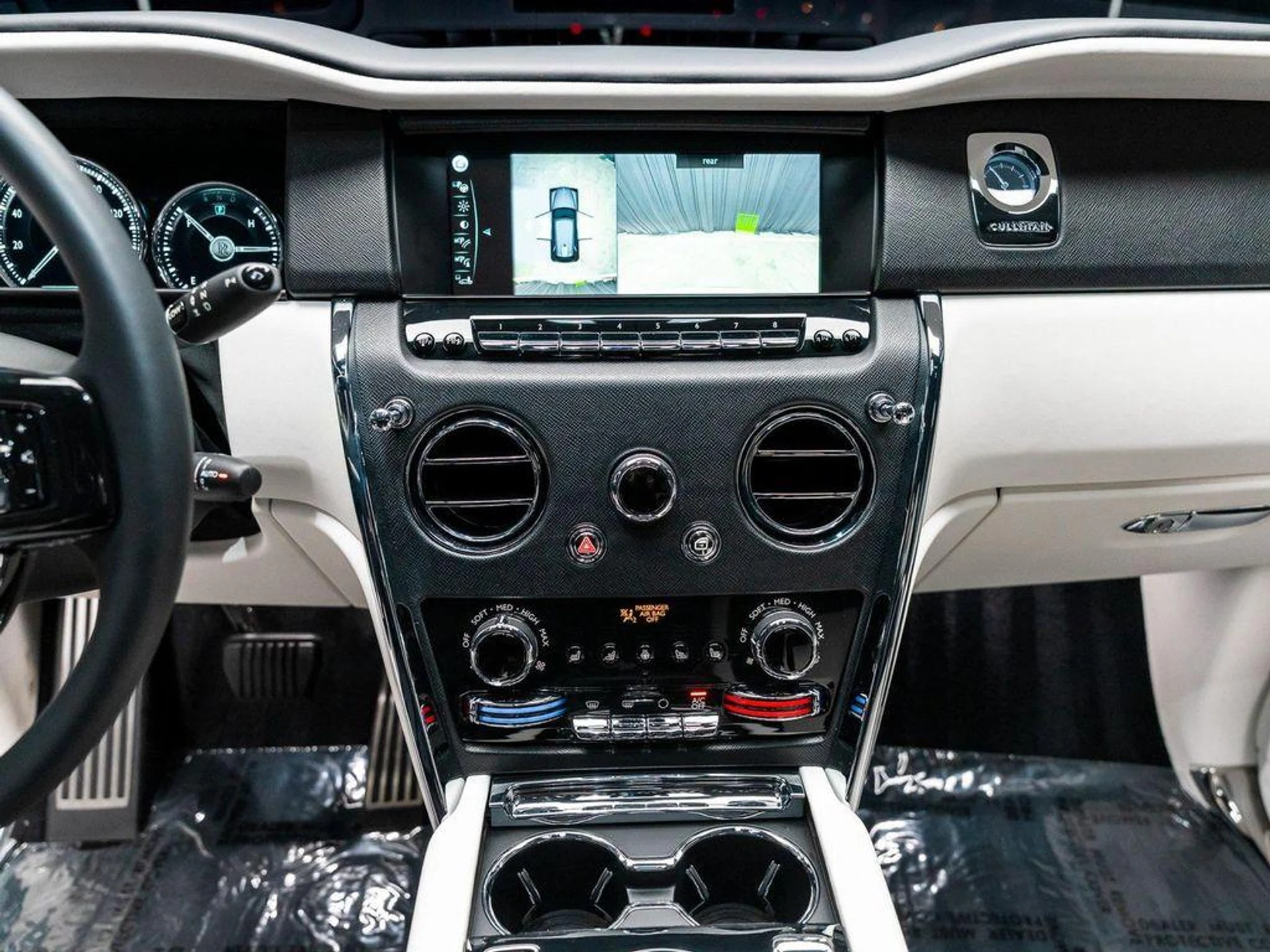 mph047_3437743889_Fe9yg38wras_M_Ma_Zw2_XZV_Rkg8m7_A_c449cb6352