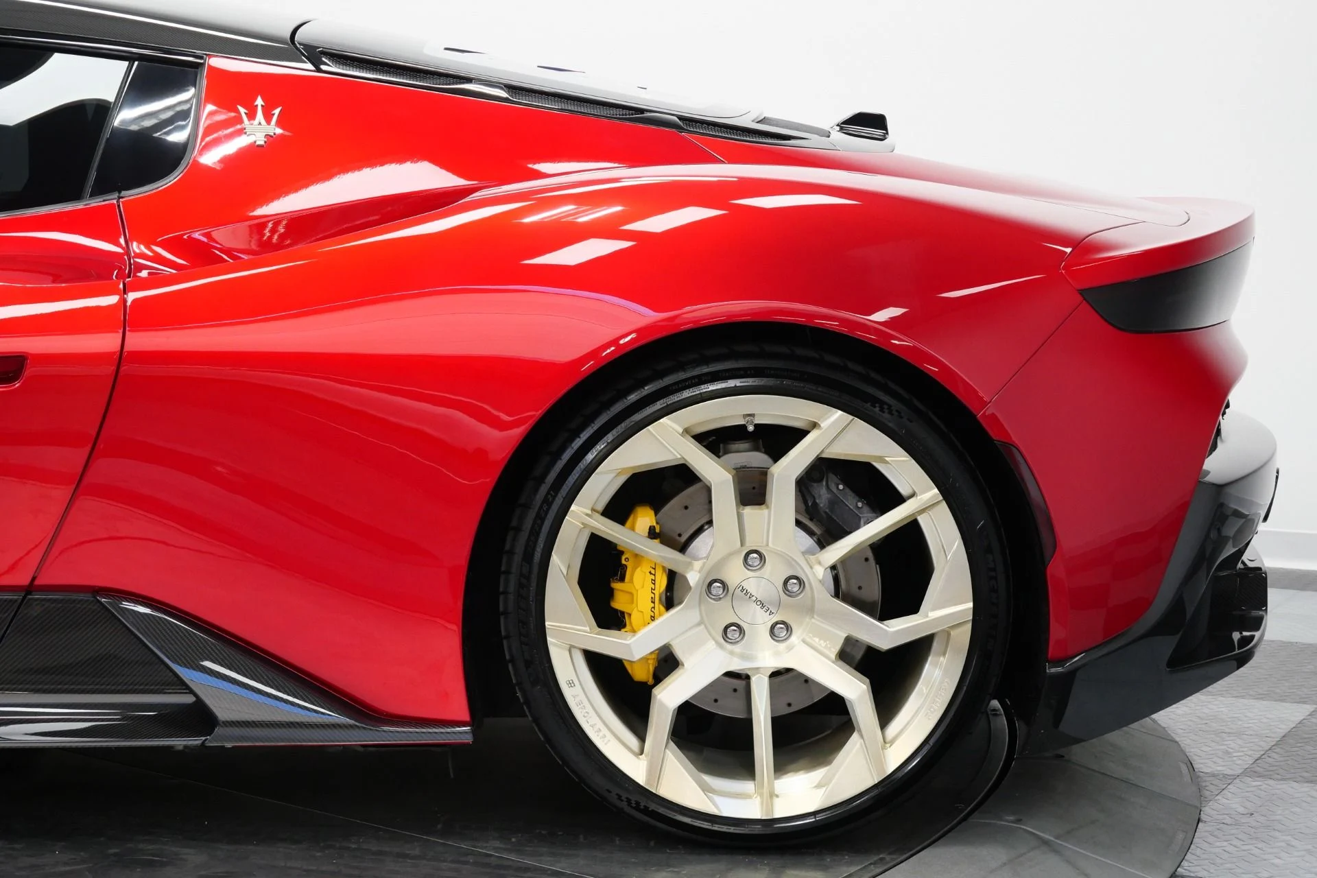 mph047_3452709063_Used_2022_Maserati_MC_20_Amazing_Color_Full_Leather_Interior_Forged_Wheels_1773426495_54e6937735