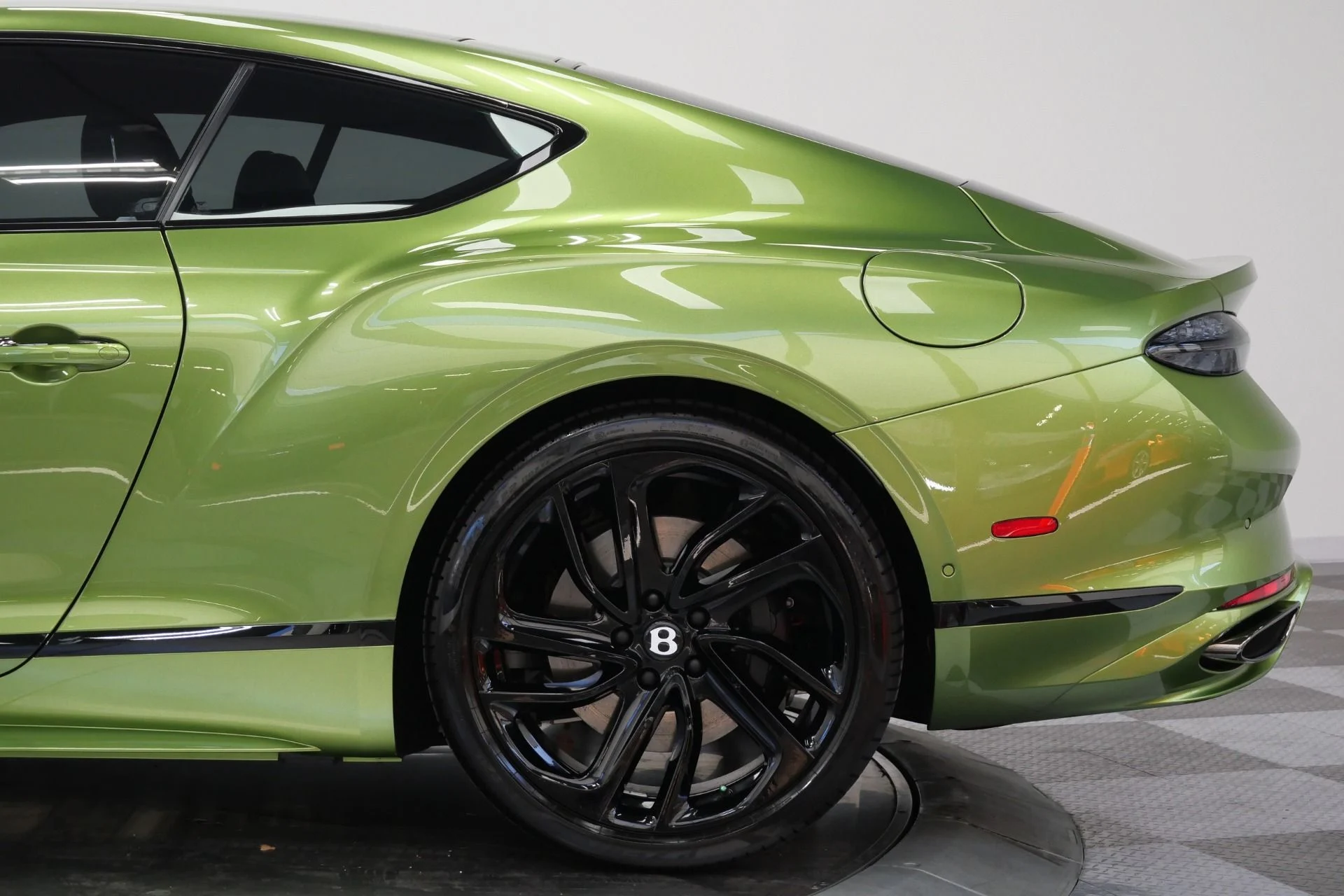 mph047_3489935767_Used_2025_Bentley_Continental_GT_Speed_771_Horsepower_Blackline_Specification_Touring_Specification_1783710635_94ff733db1