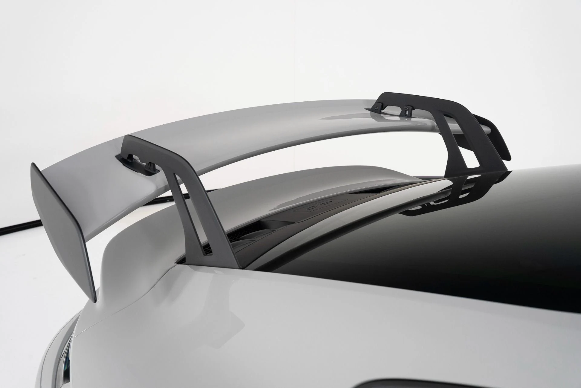 mph047_3527429312_Used_2022_Porsche_911_GT_3_1772126171_487a584510