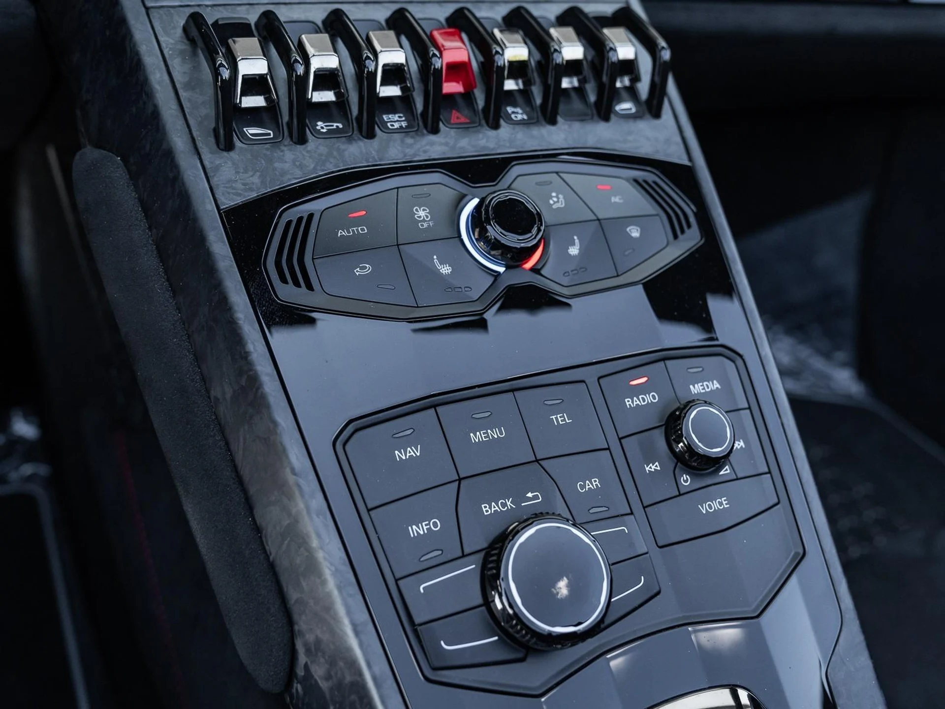 mph047_3538274771_Used_2018_Lamborghini_Huracan_Performante_Spyder_1761599171_dd99d41acd