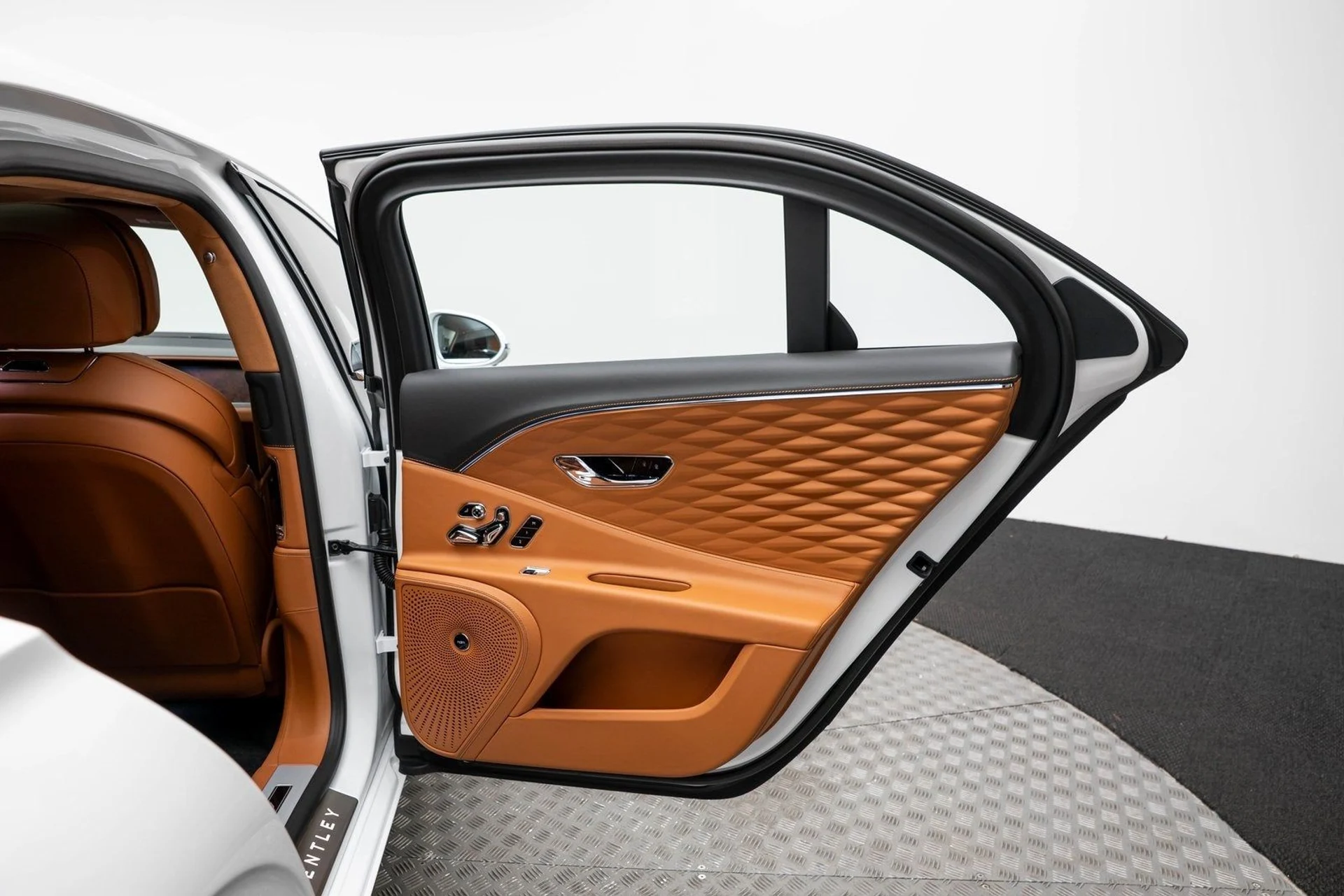 mph047_3545731138_48_f8f8c1fd39