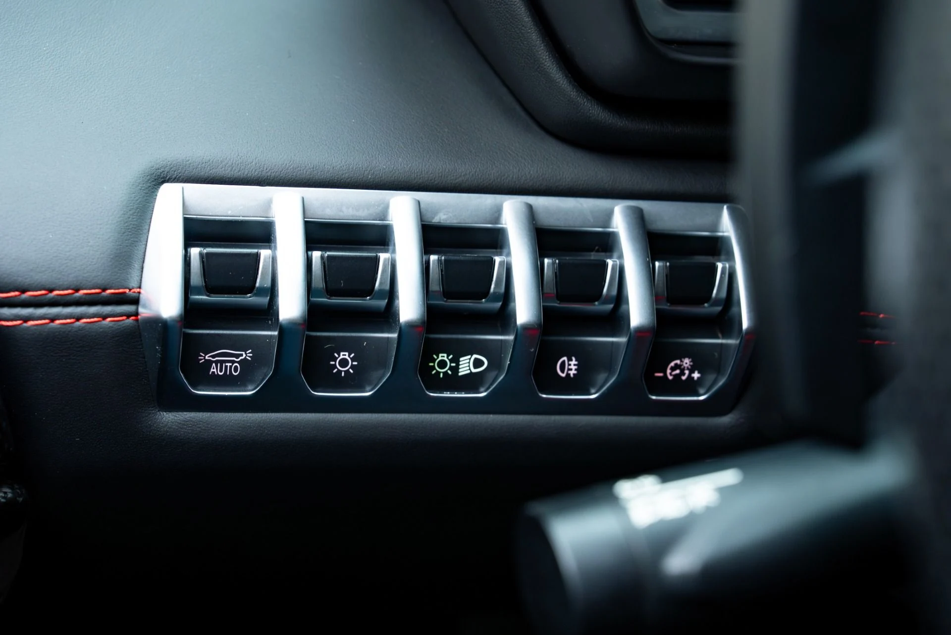 mph047_3552521443_Used_2015_Lamborghini_Aventador_LP_700_4_1778261722_d57dc621a5
