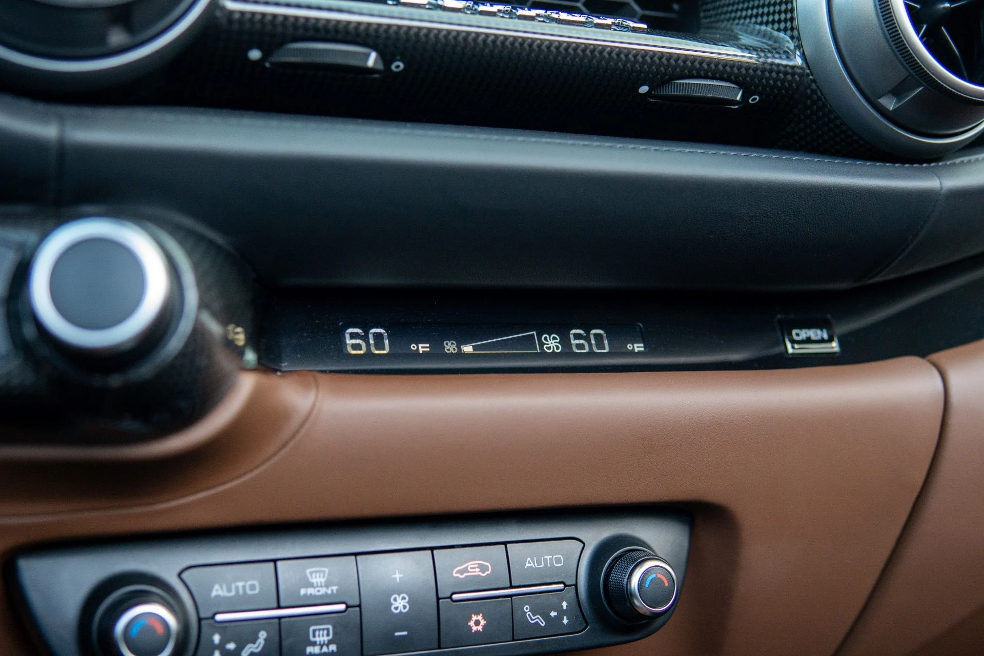 mph047_355517312_Used_2023_Ferrari_812_GTS_1767886631_915399ae67