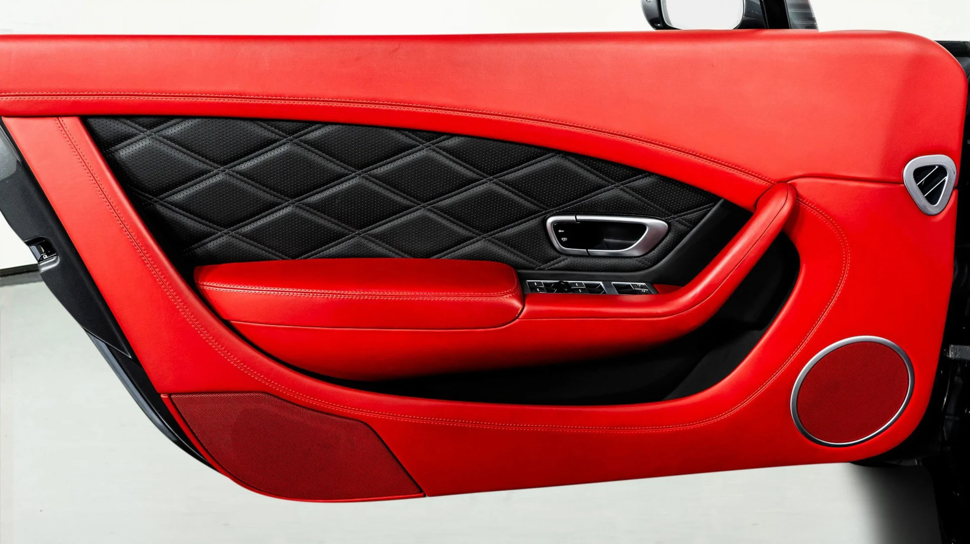 mph047_3570761662_content_homenetiol_com_2001243_2130496_0x0_947cf1313e904694a292136bb367587b_6971d46fd9