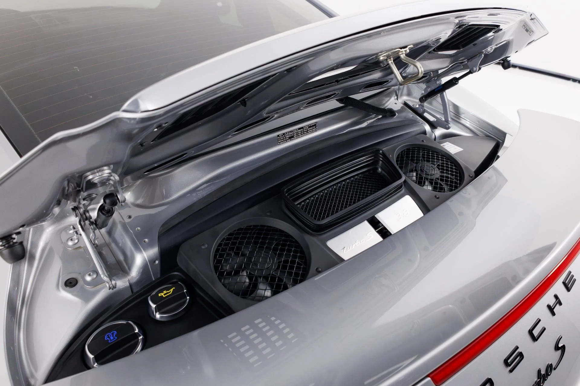 mph047_3636850131_Used_2019_Porsche_911_Turbo_S_1770314076_afab512df7