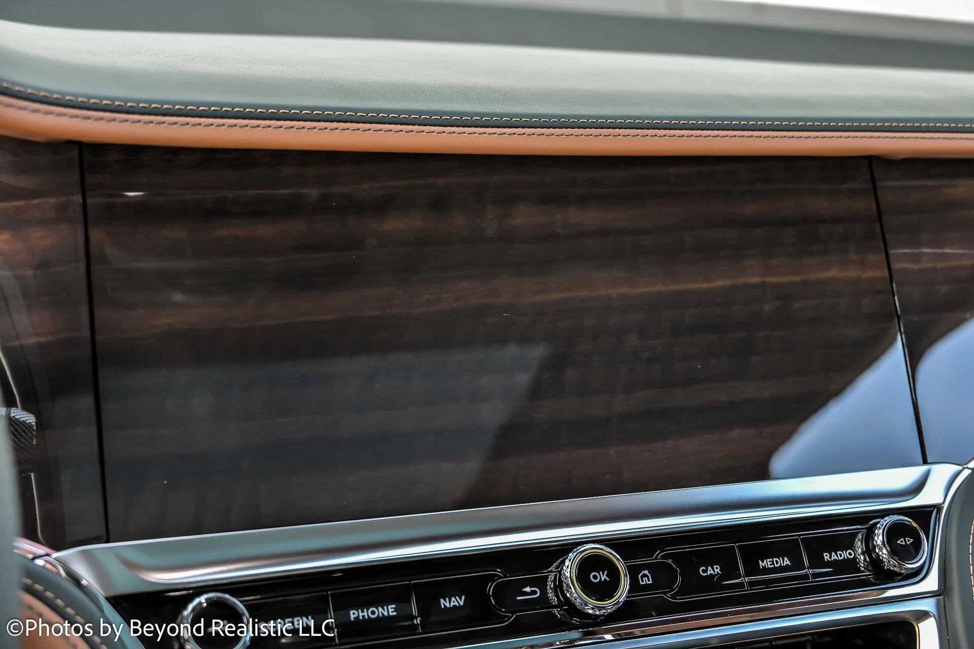 mph047_3638602218_Used_2025_Bentley_Flying_Spur_Speed_First_Edition_Specification_1761724556_4fd8839b57