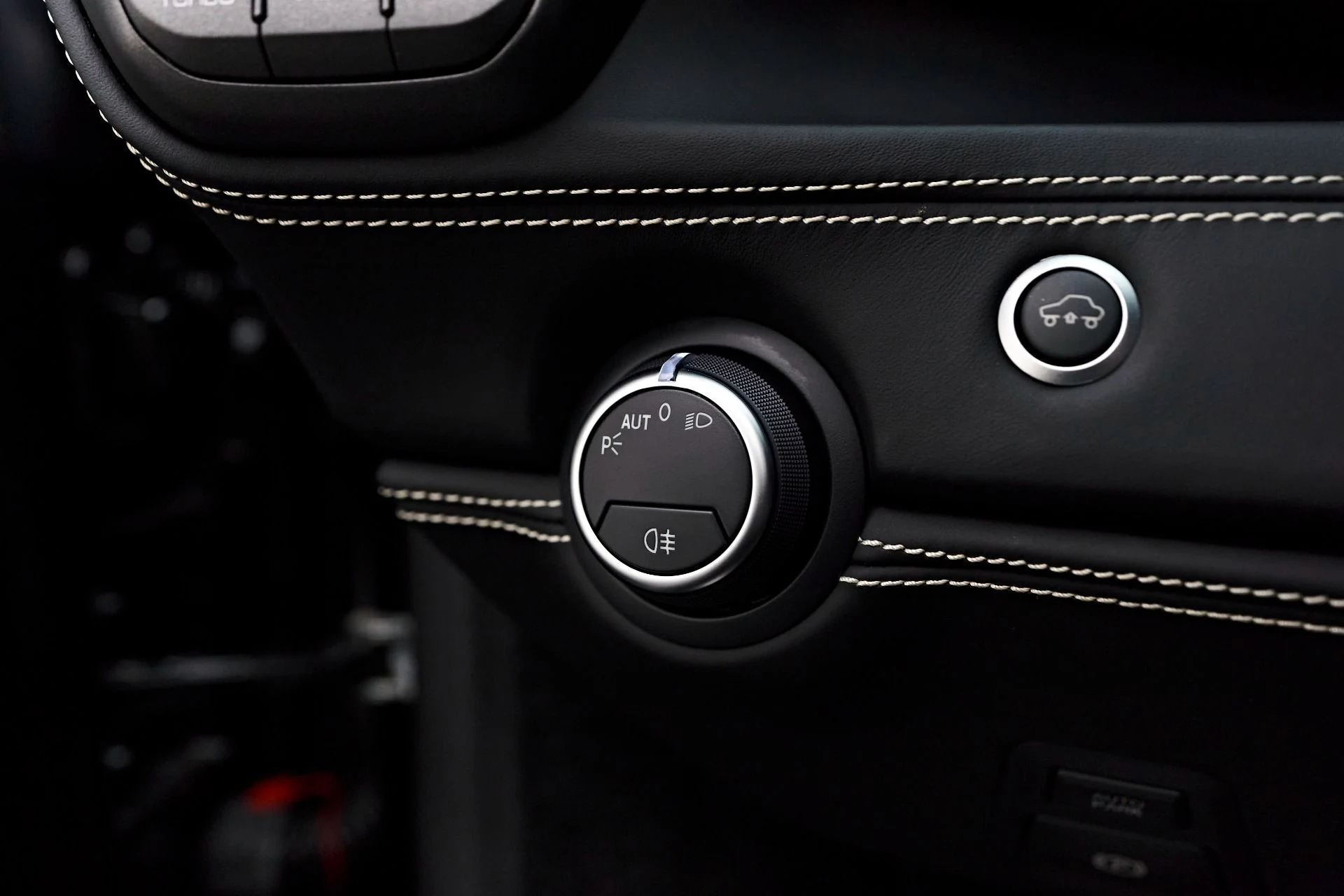 mph047_3660248509_Used_2018_Ferrari_488_Spider_Base_1717624092_6005cab7f3