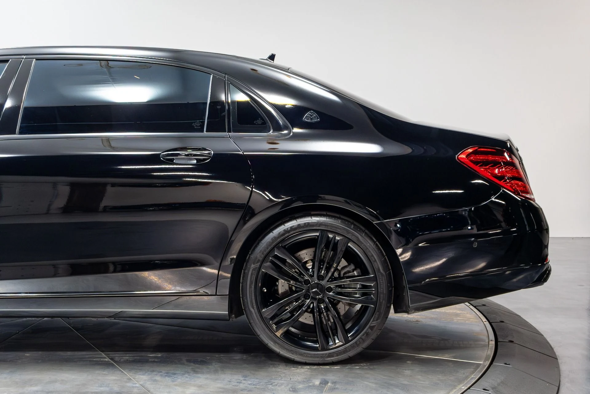 mph047_3683319514_Used_2020_Mercedes_Benz_S_Class_Maybach_S_650_1778195689_863c8c367f