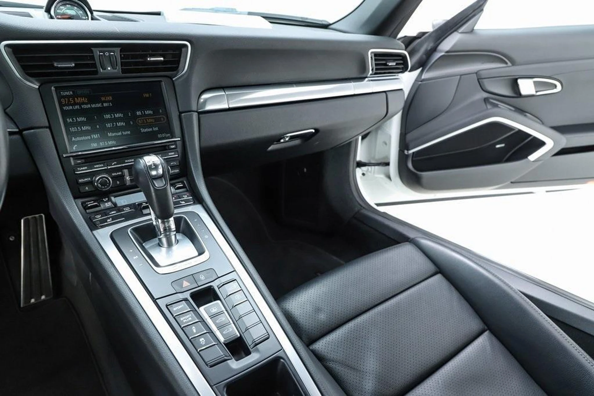 mph047_3704466322_ns_S_Jur1_Re_YAK_9r5_Q_Iu_Hr_B3mnj_N4_4c1f9c6db9