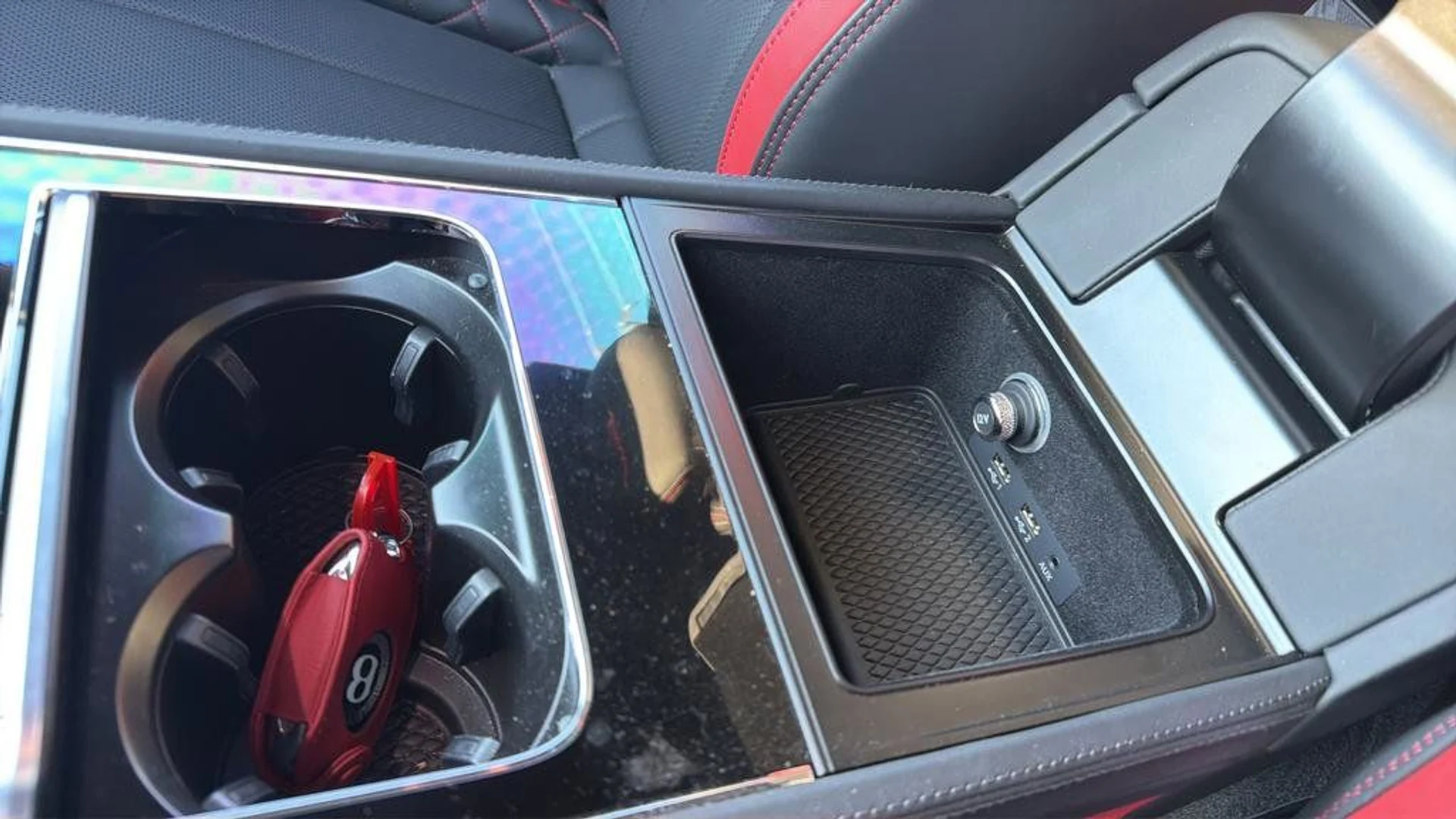 mph047_3764401030_caad902072094956a14e1c39f1fa4ae7_741eb75f97