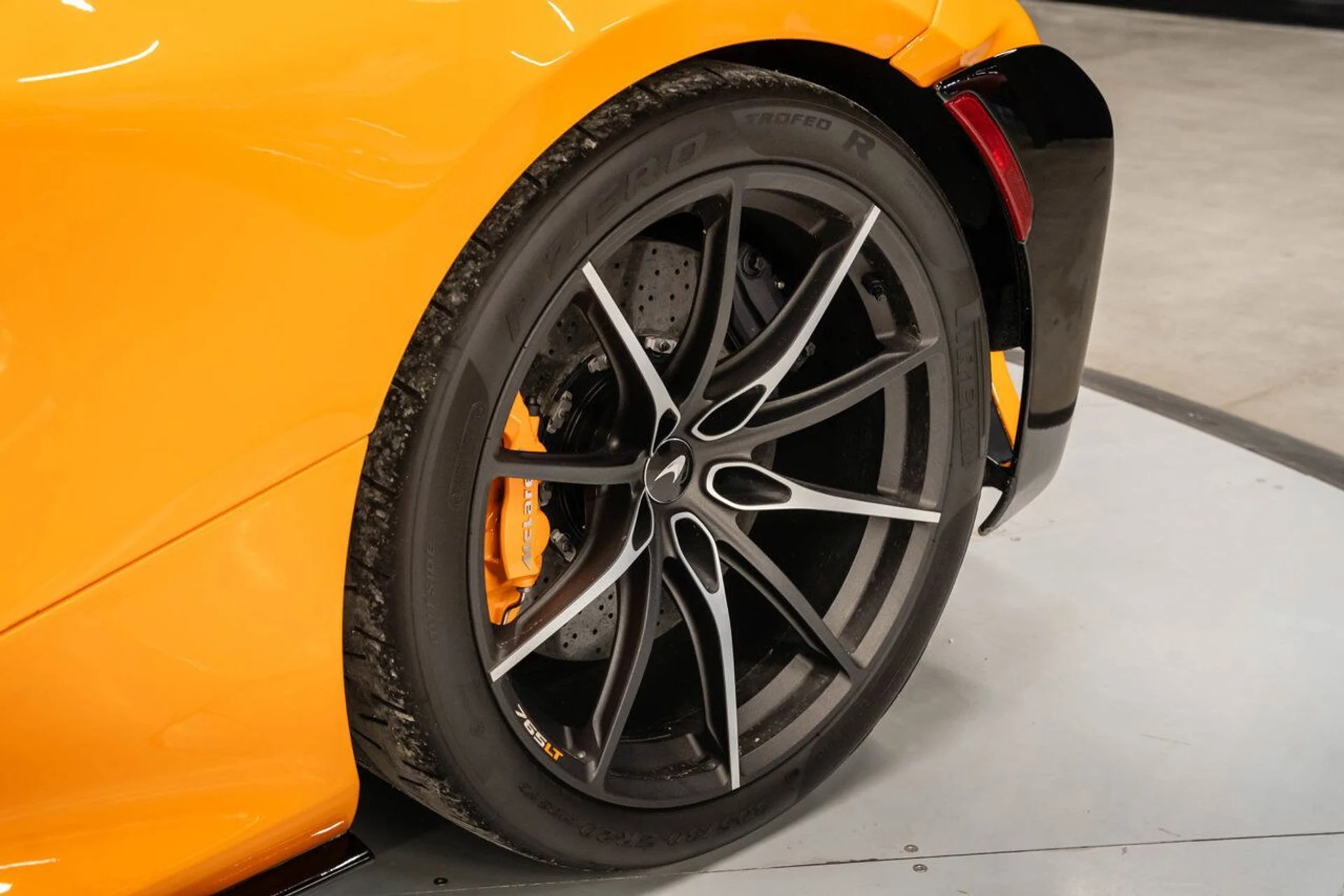 mph047_3766625917_mclaren_765lt_2021_863918634f