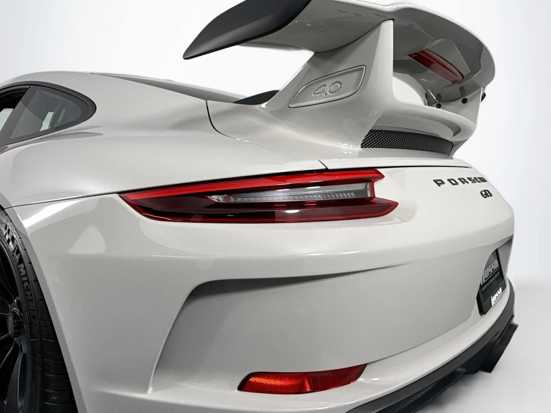 mph047_3768099344_Used_2018_Porsche_911_GT_3_1787596702_bc8076a916