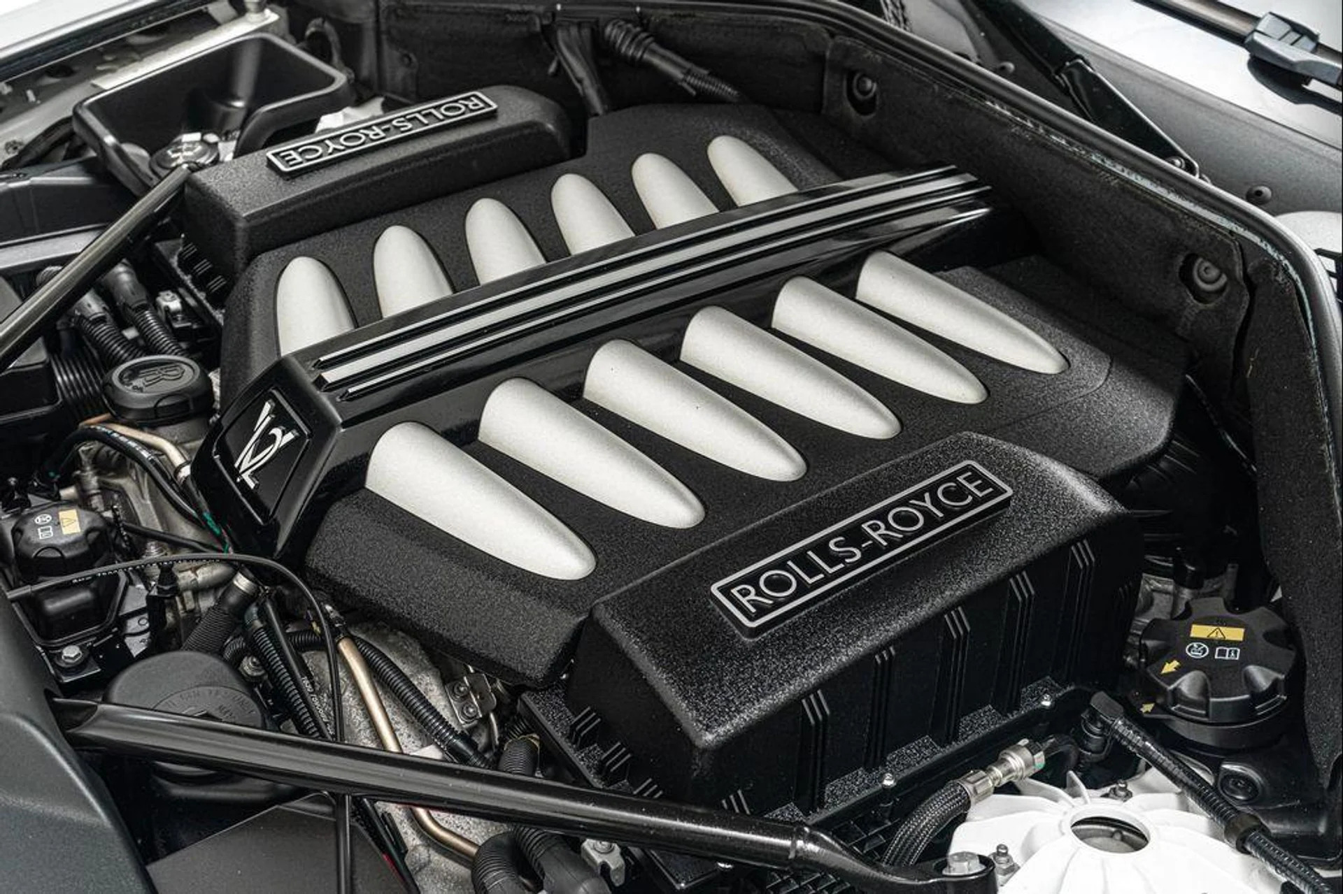 mph047_3773602306_X9v_W_Wz_Xy_Bhsr_IWUC_Cepc5_MO_Ayd8_3d043e83fa