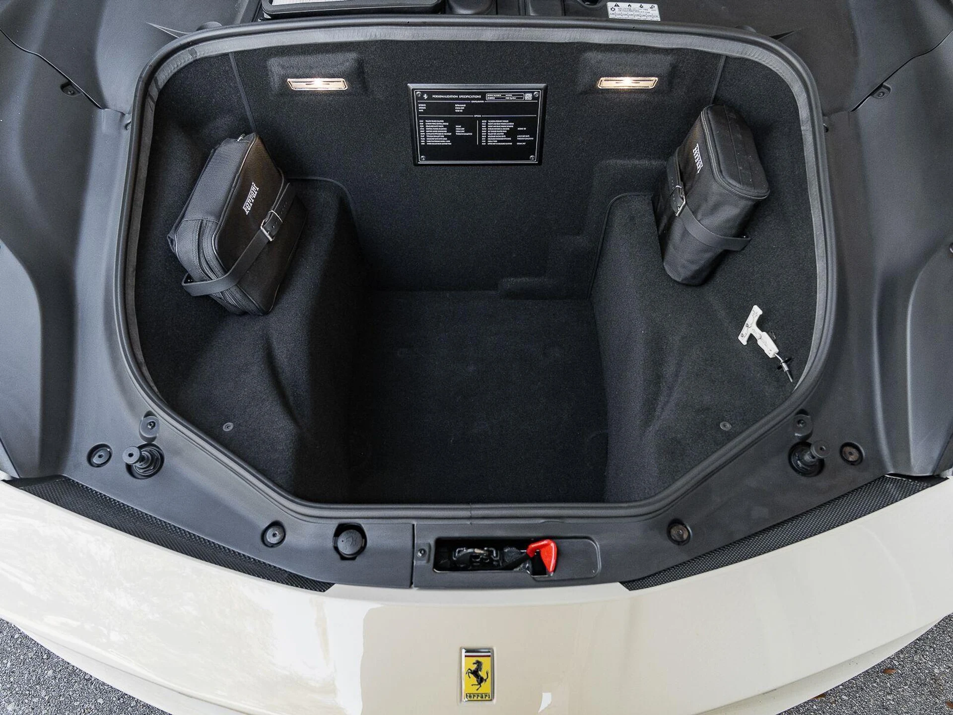 mph047_3777998211_Used_2016_ferrari_488_Spider_2dr_Conv_1785783819_52f3203f07