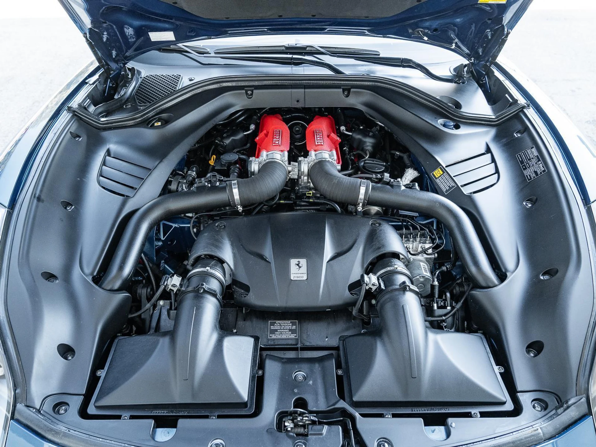 mph047_3778998686_Used_2016_Ferrari_California_T_1770806118_dee2657a31