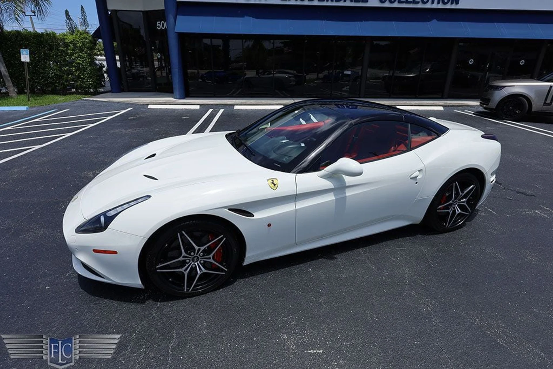 mph047_3789765385_used_2017_ferrari_california_t_handlingspecialeconvertible_6305_22886123_48_1024_e45eb76a54