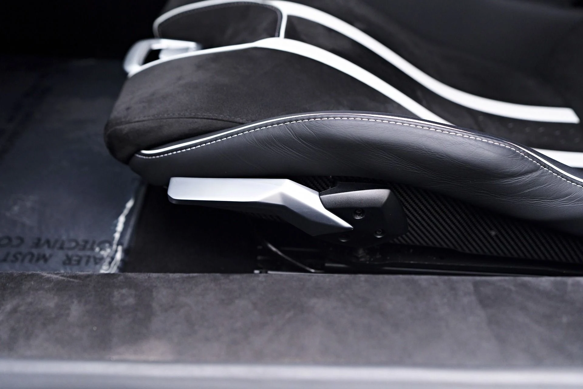 mph047_3795668703_Used_2023_Lamborghini_Huracan_Tecnica_Base_1750384074_f7845e3b87