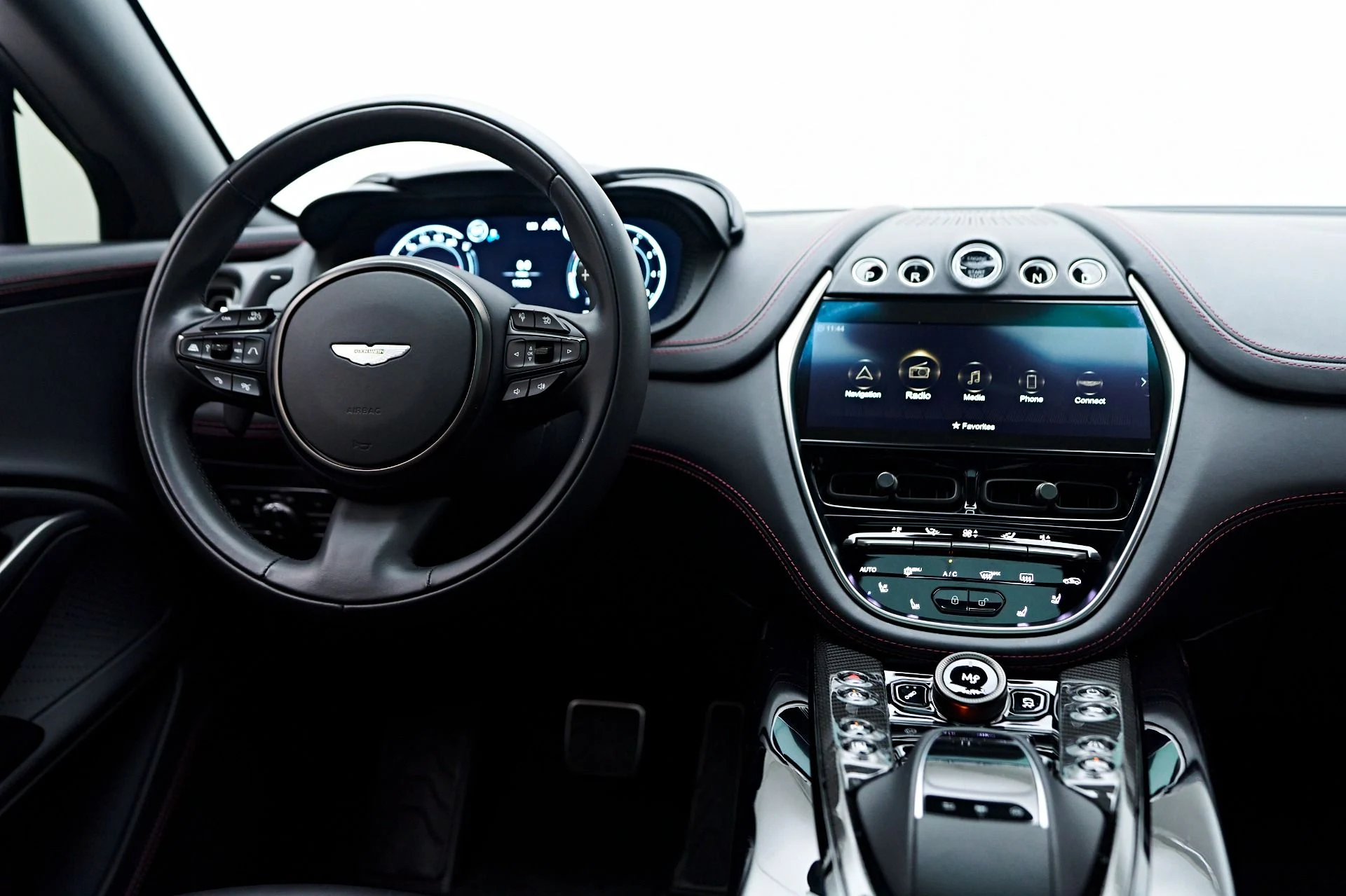 mph047_3822823661_Used_2023_Aston_Martin_DBX_707_1731378416_b75ab71b19