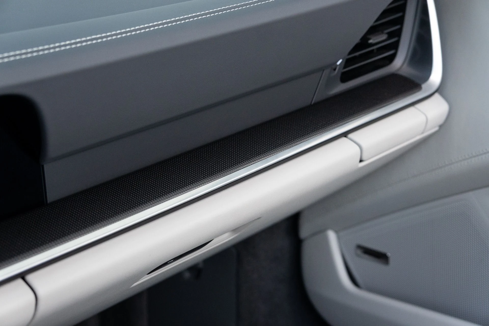 mph047_3825608852_Used_2025_Porsche_911_Cabriolet_Turbo_S_1769622703_70709b1d4c