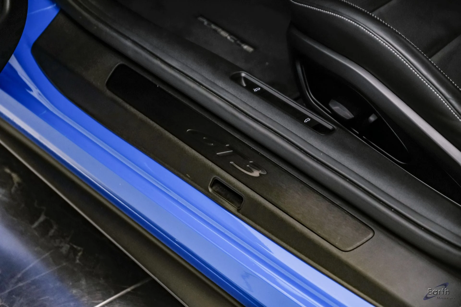 mph047_383432807_d7f37f26d662173a964804845045096cx_d5a6d27611