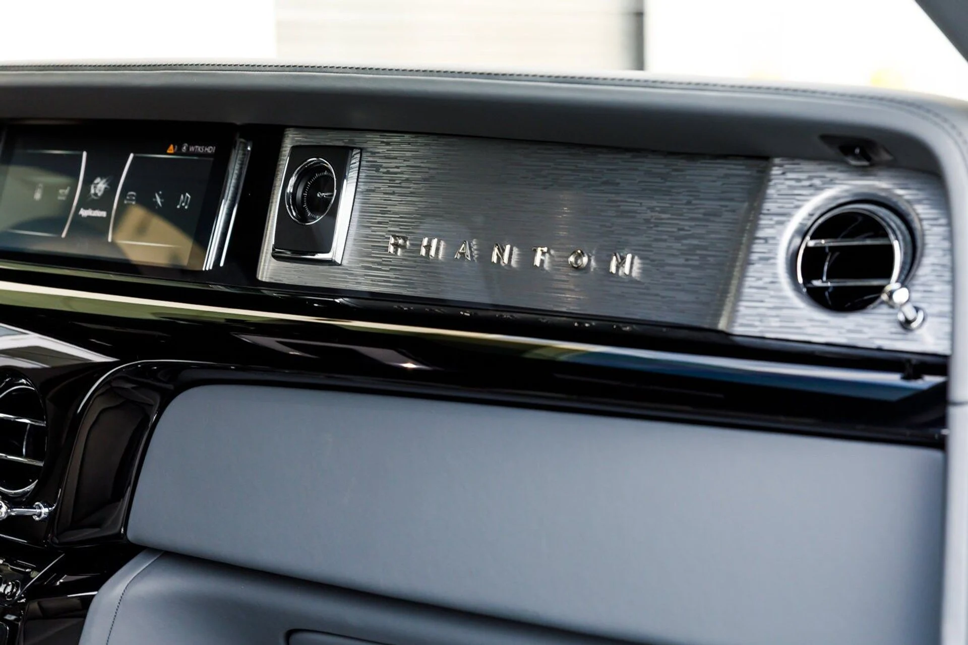 mph047_3872511701_98109506ba7c61a36630a0d213086fa7x_6e596a2871