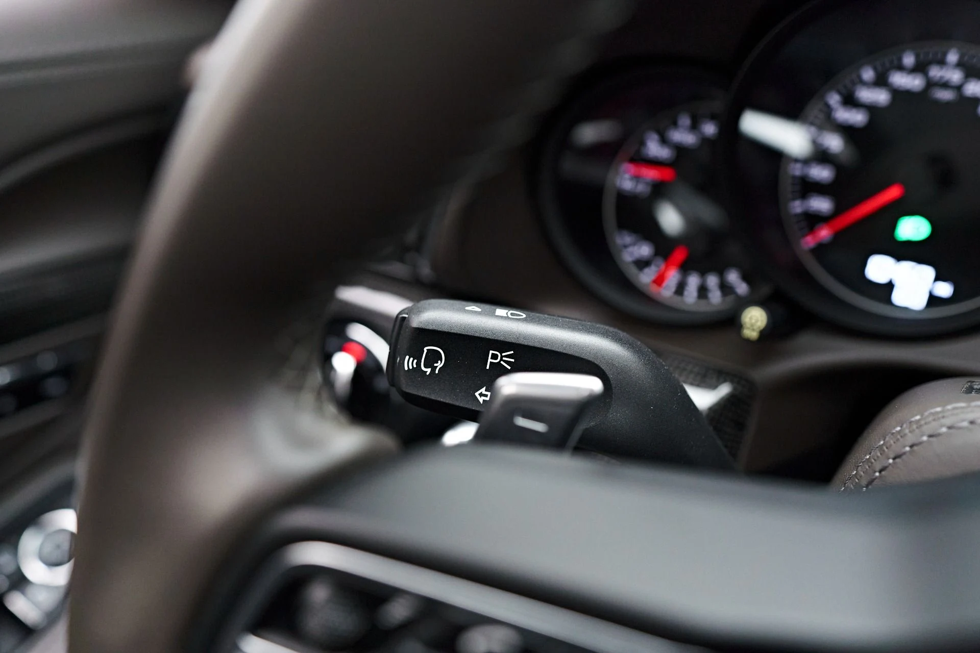 mph047_3885755511_Used_2019_Porsche_911_Turbo_S_1710196053_43ffa8340d