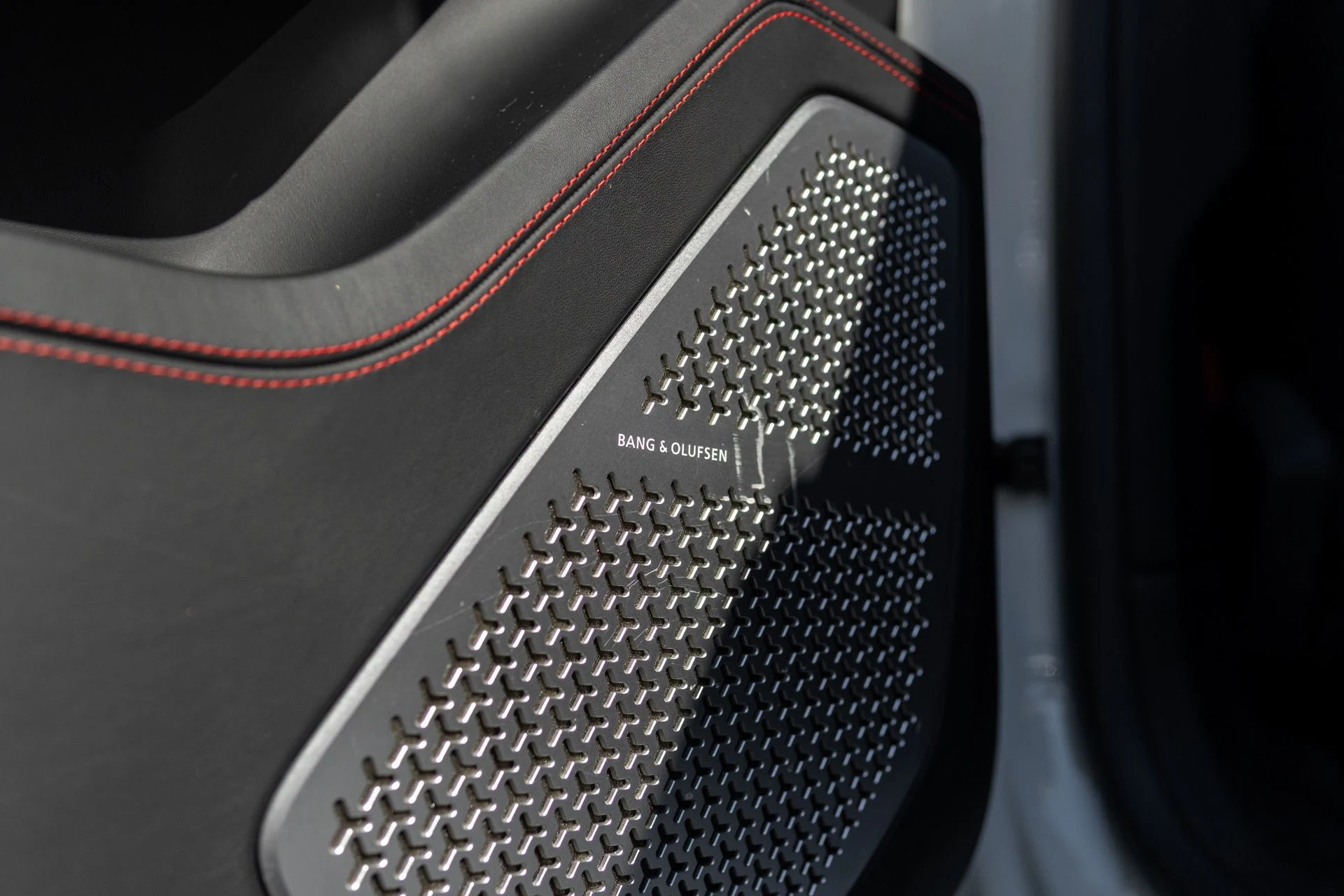 mph047_389228770_Used_2021_Lamborghini_Urus_1767069879_231c7b30a9