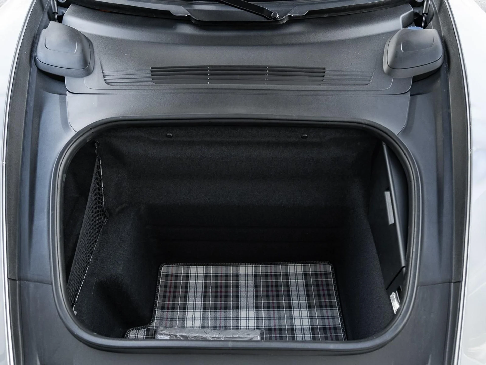 mph047_3911129326_Used_2025_Porsche_911_Turbo_1761858425_ef9b26553f