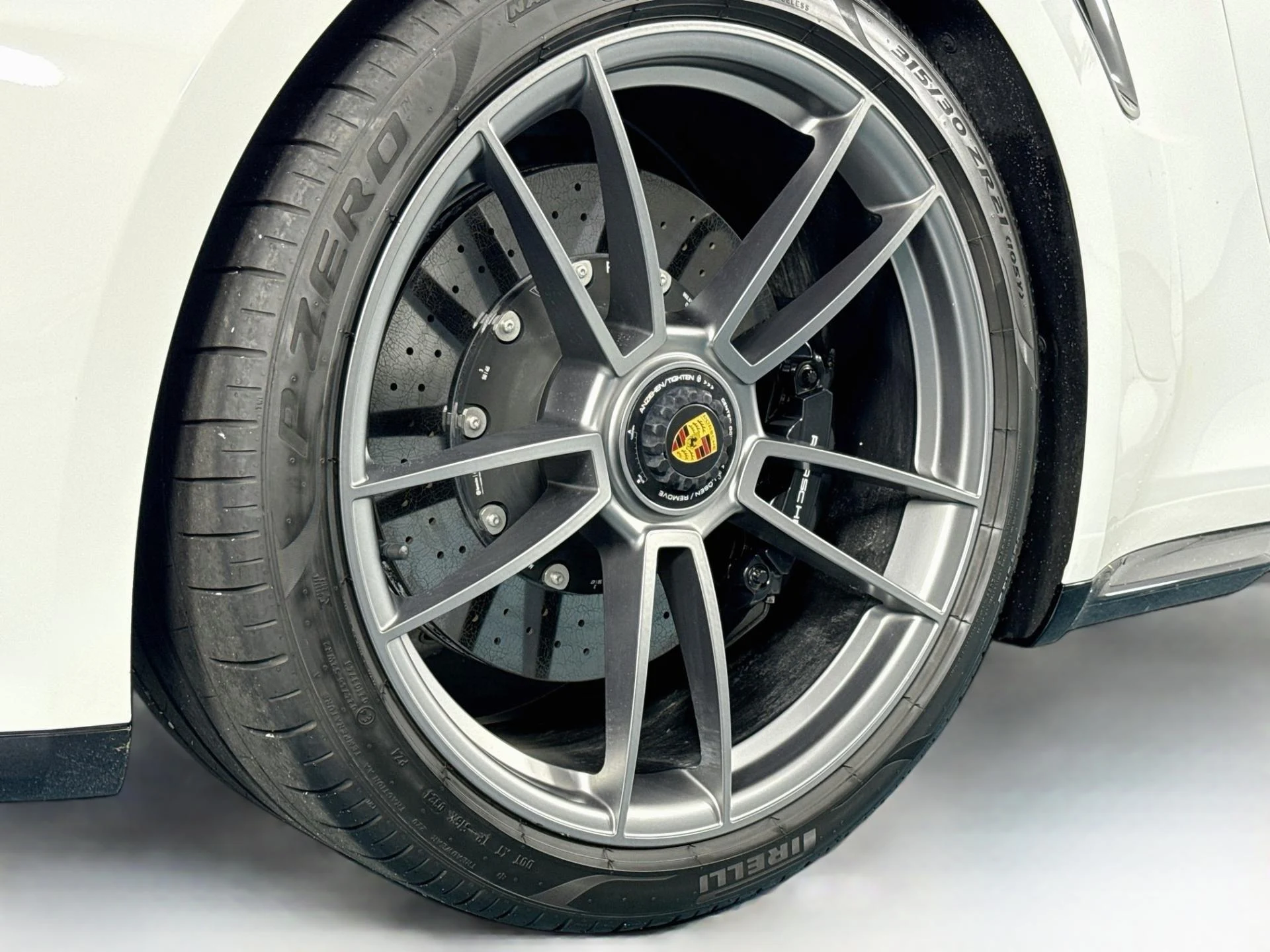 mph047_392553024_Used_2022_Porsche_911_Turbo_S_1785864823_f7b0c831d1