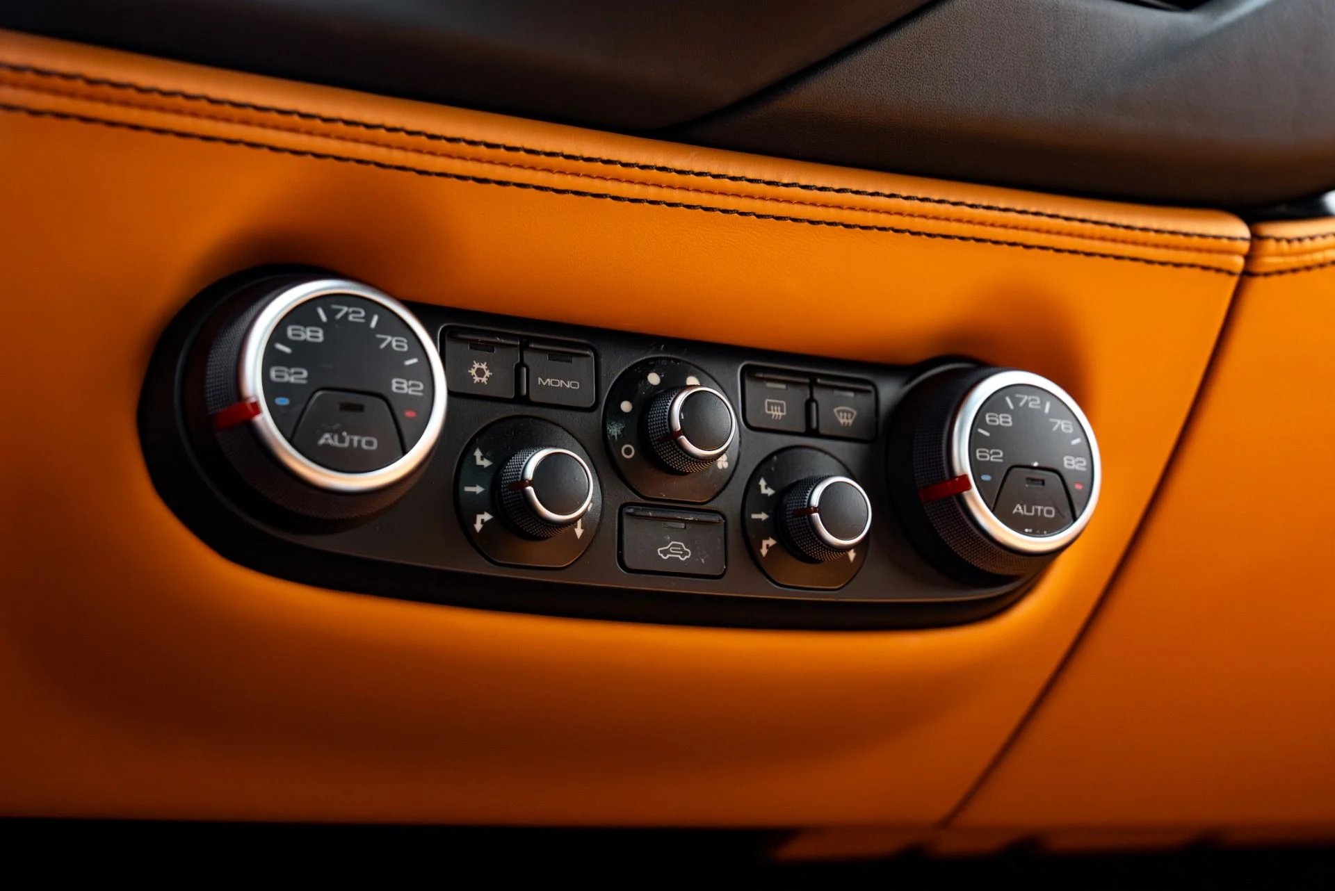 mph047_3994745542_Used_2018_Ferrari_488_GTB_1776815773_4c651f950c