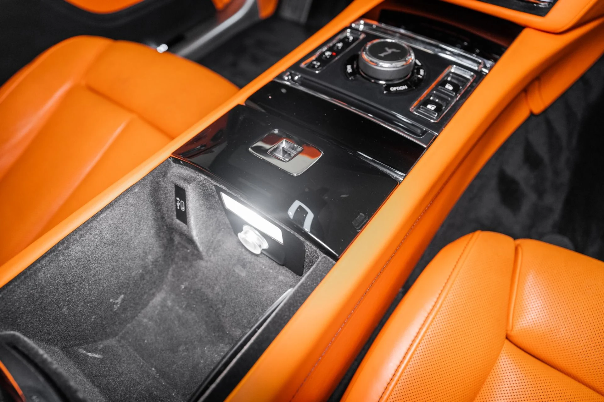 mph047_400090247_Used_2021_Rolls_Royce_Ghost_1753979325_312698c16c