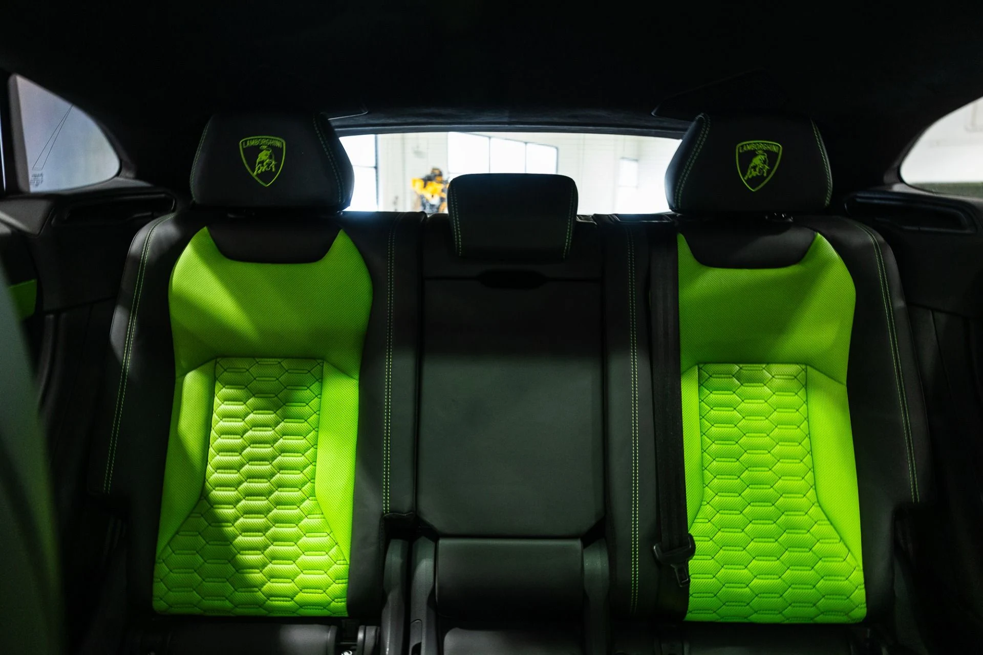 mph047_4010279817_Used_2021_Lamborghini_Urus_Verde_Mantis_Pearl_Full_Stealth_PPF_1764949074_729fe6917b