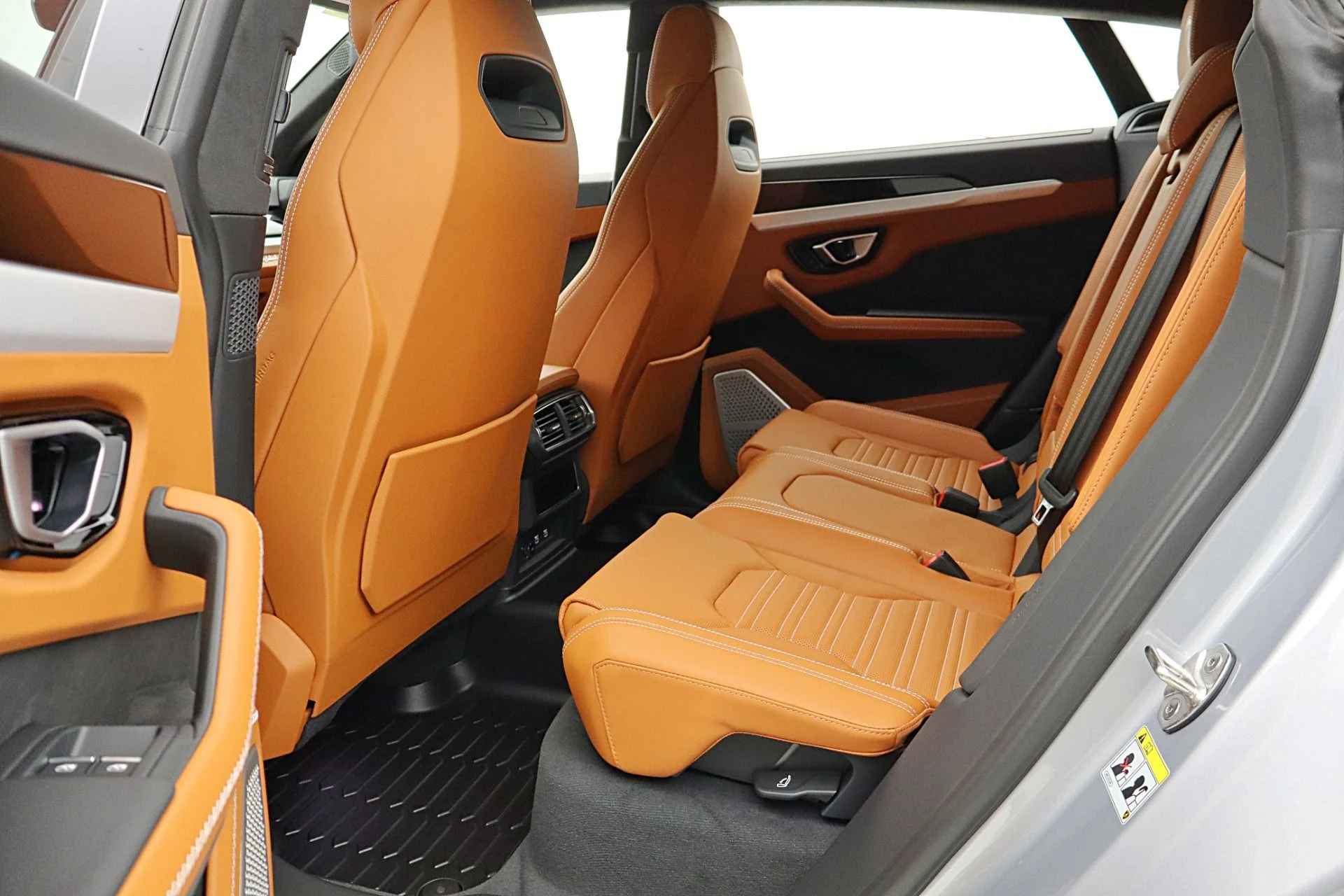 mph047_4020945814_Used_2026_Lamborghini_Urus_SELEASE_OPTIONS_AVAILABLE_a40de9e56a